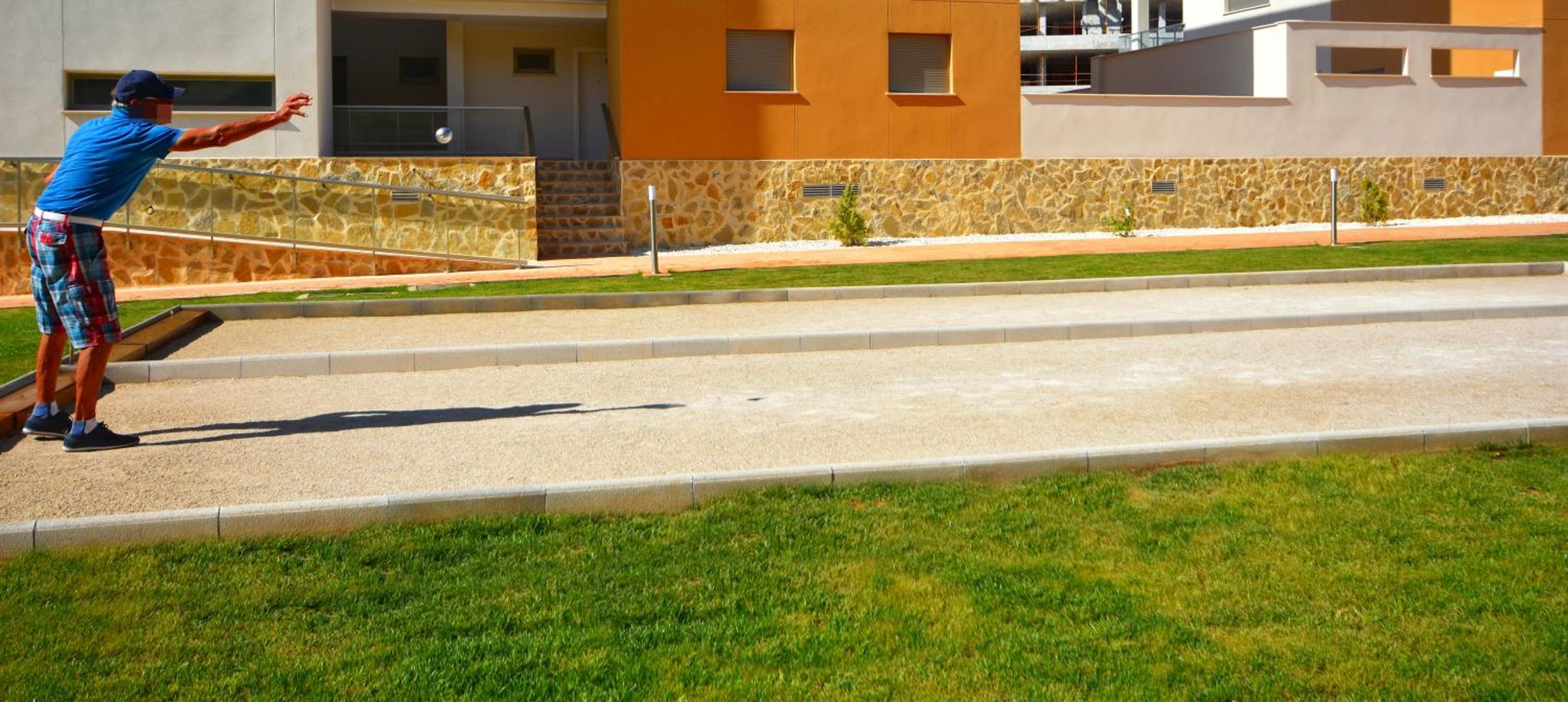 HE Villamartin Gardens view 5