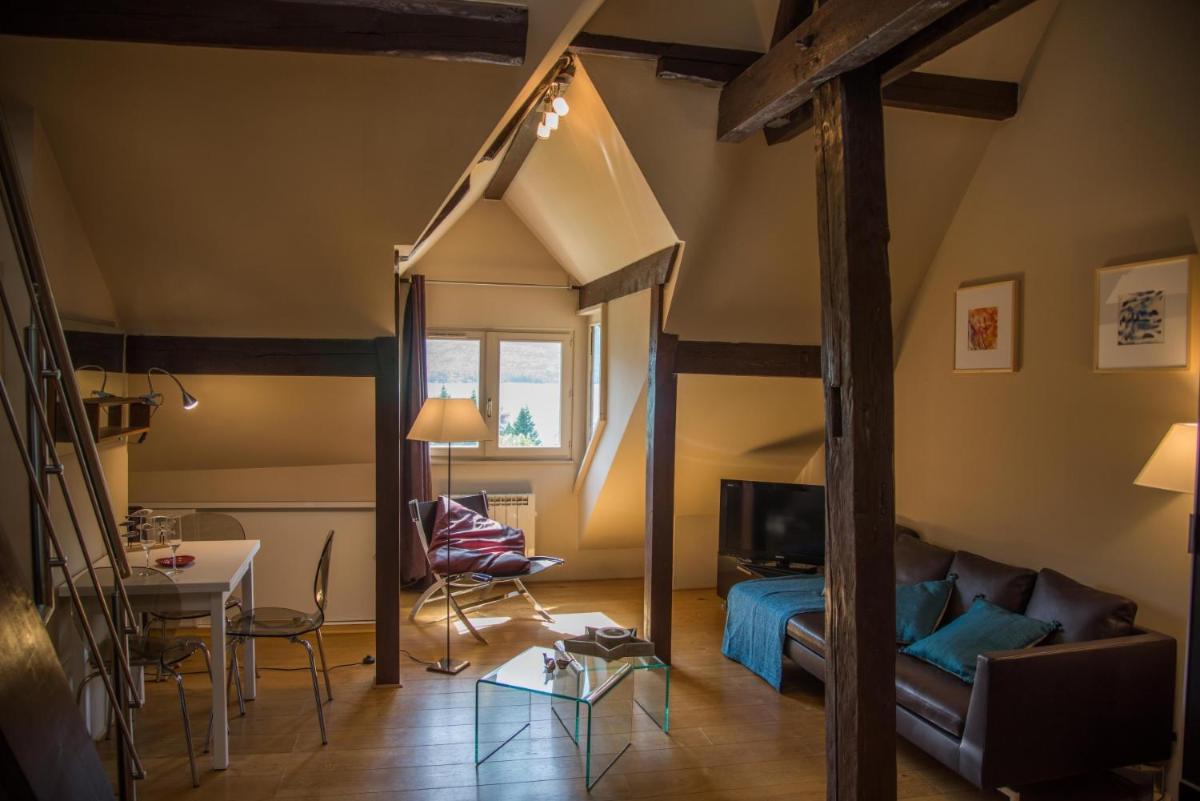 Le Manoir de Talloires vue lac by LocationlacAnnecy, LLA Selections view 2