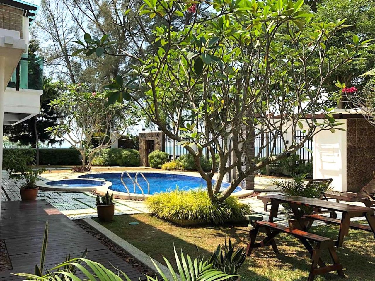 12Haven Stunning Seaside Luxury Villa PD with Kids Pool photo 3