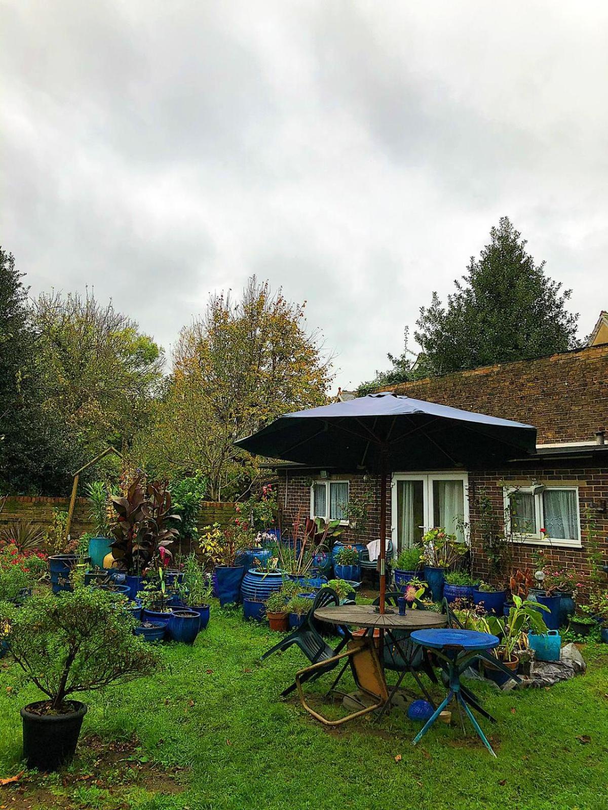 outdoor bbq area