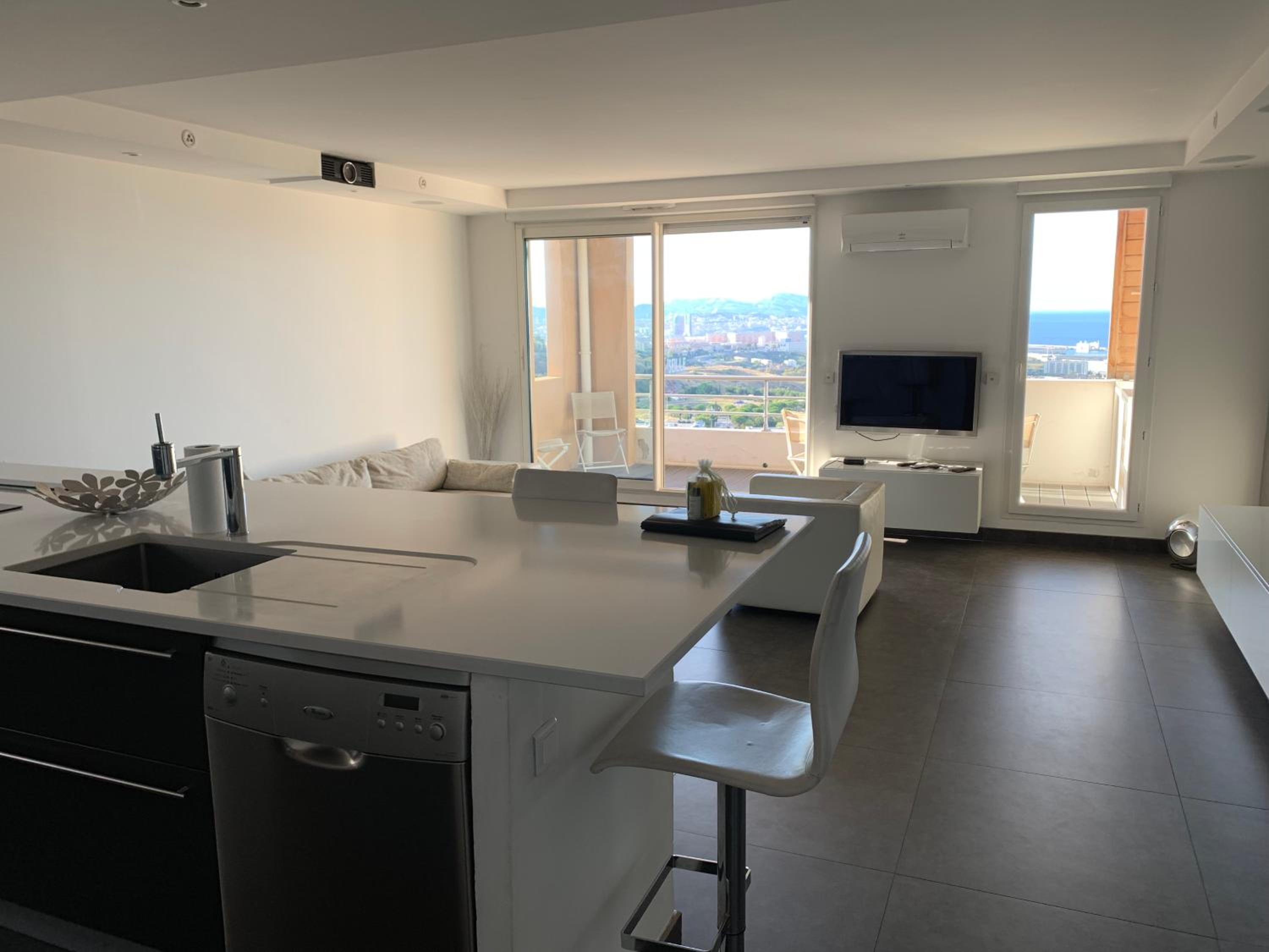 Loft Vue Mer view 2