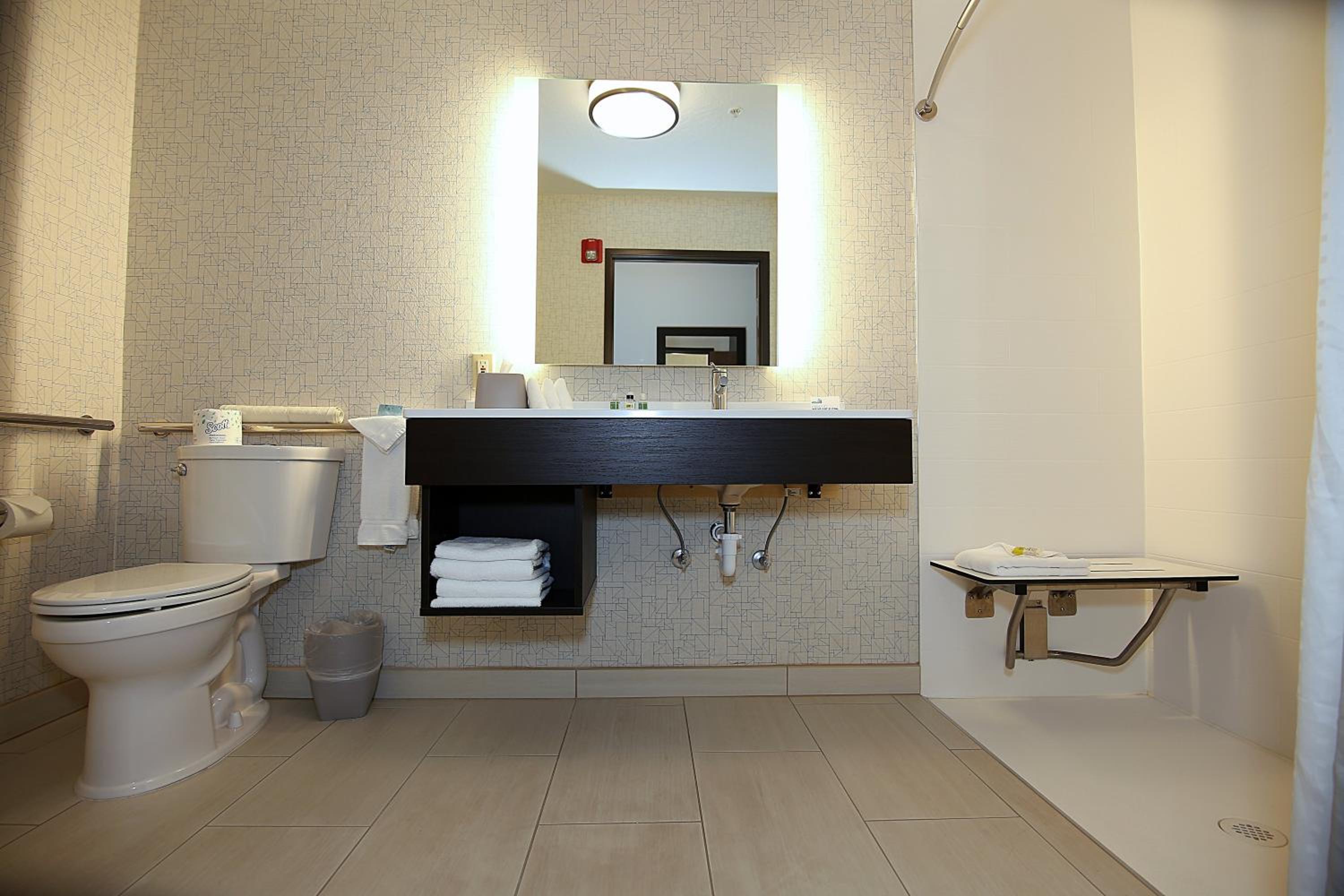 Ashland Vacations - Holiday Inn Express Hotel Suites Ashland, an IHG Hotel - Property Image 40