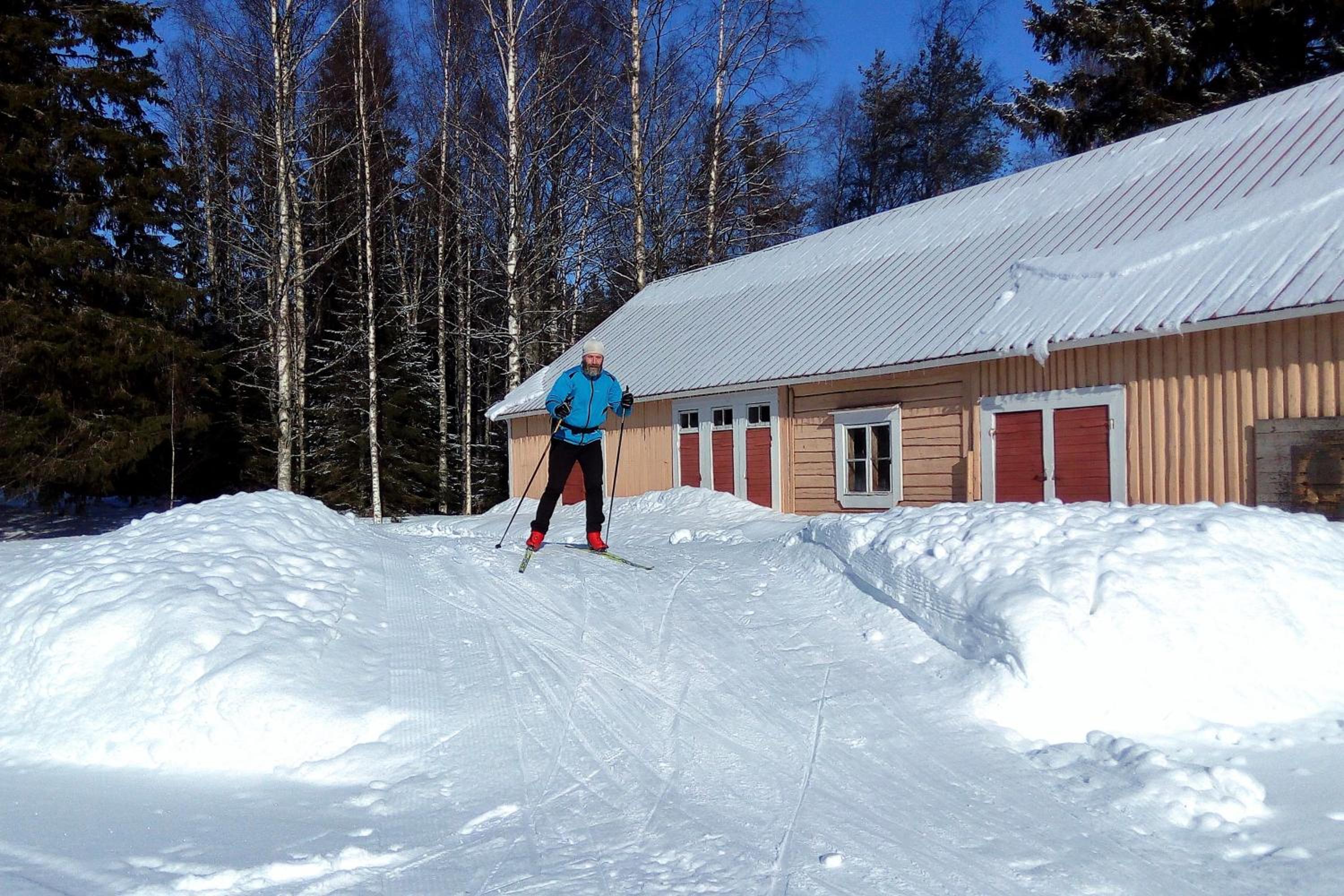 Vanhan Koulun Majatalo-Old School Guest House