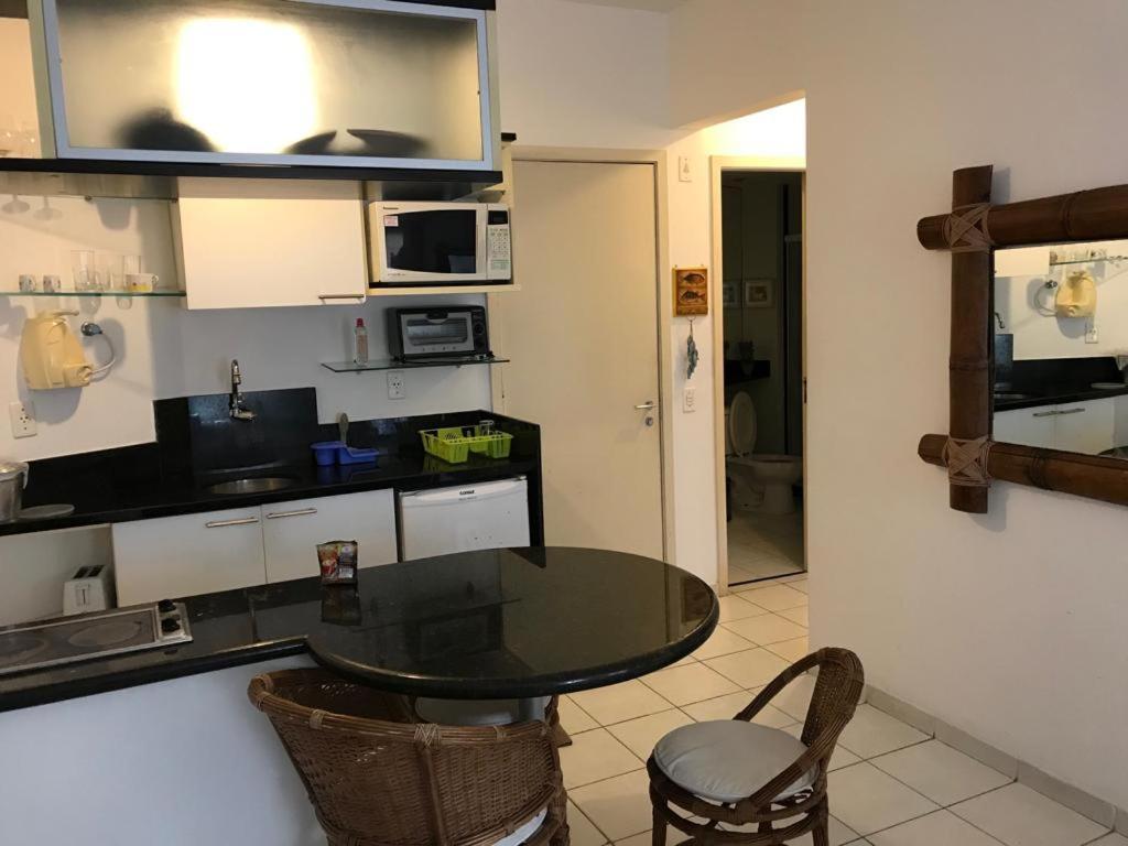 Angra dos Reis - Apartamentos com Vista para o mar OU para piscina Condomínio Porto Bali