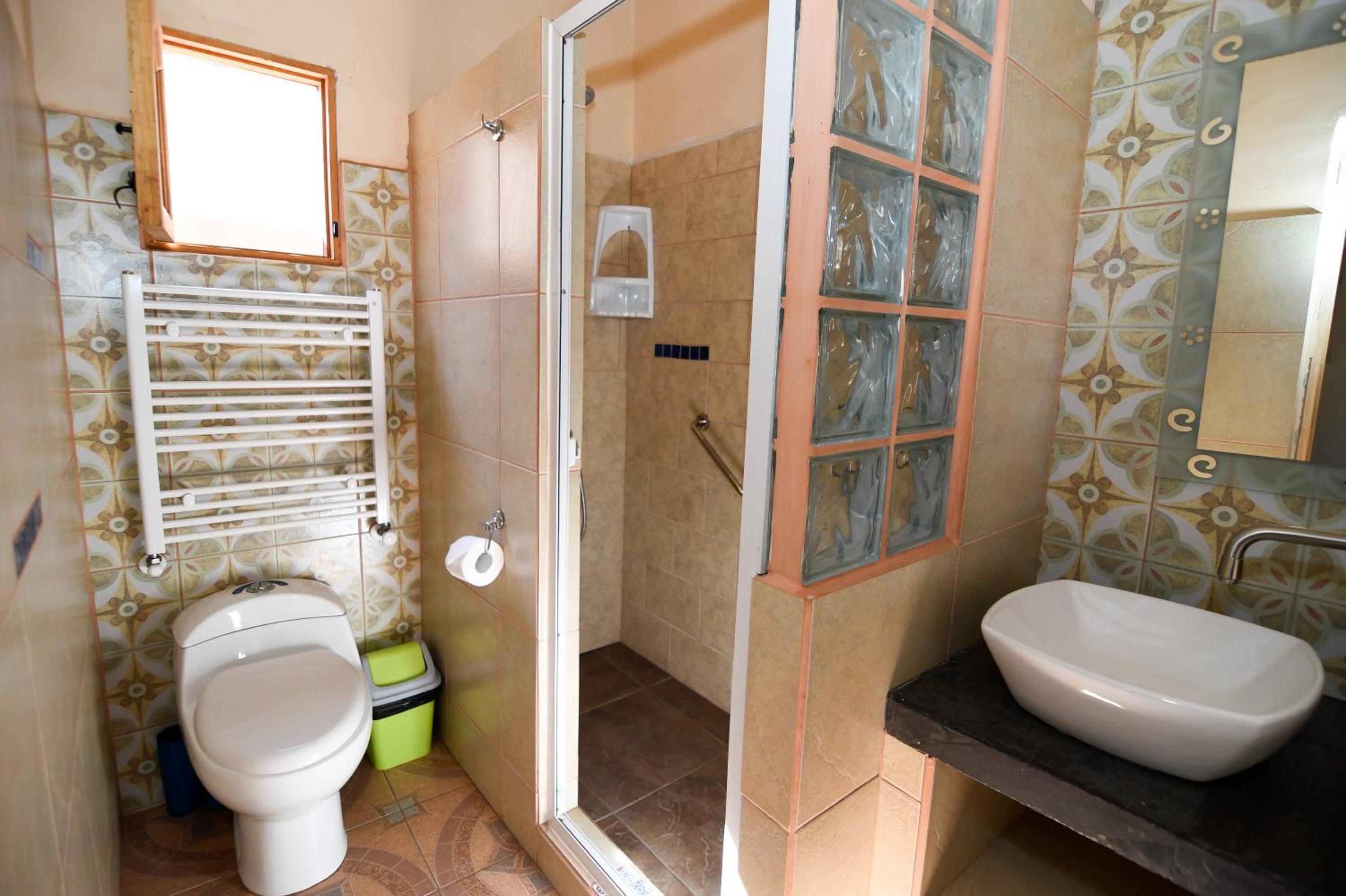 Hostal y Cabañas Renta House San Pedro