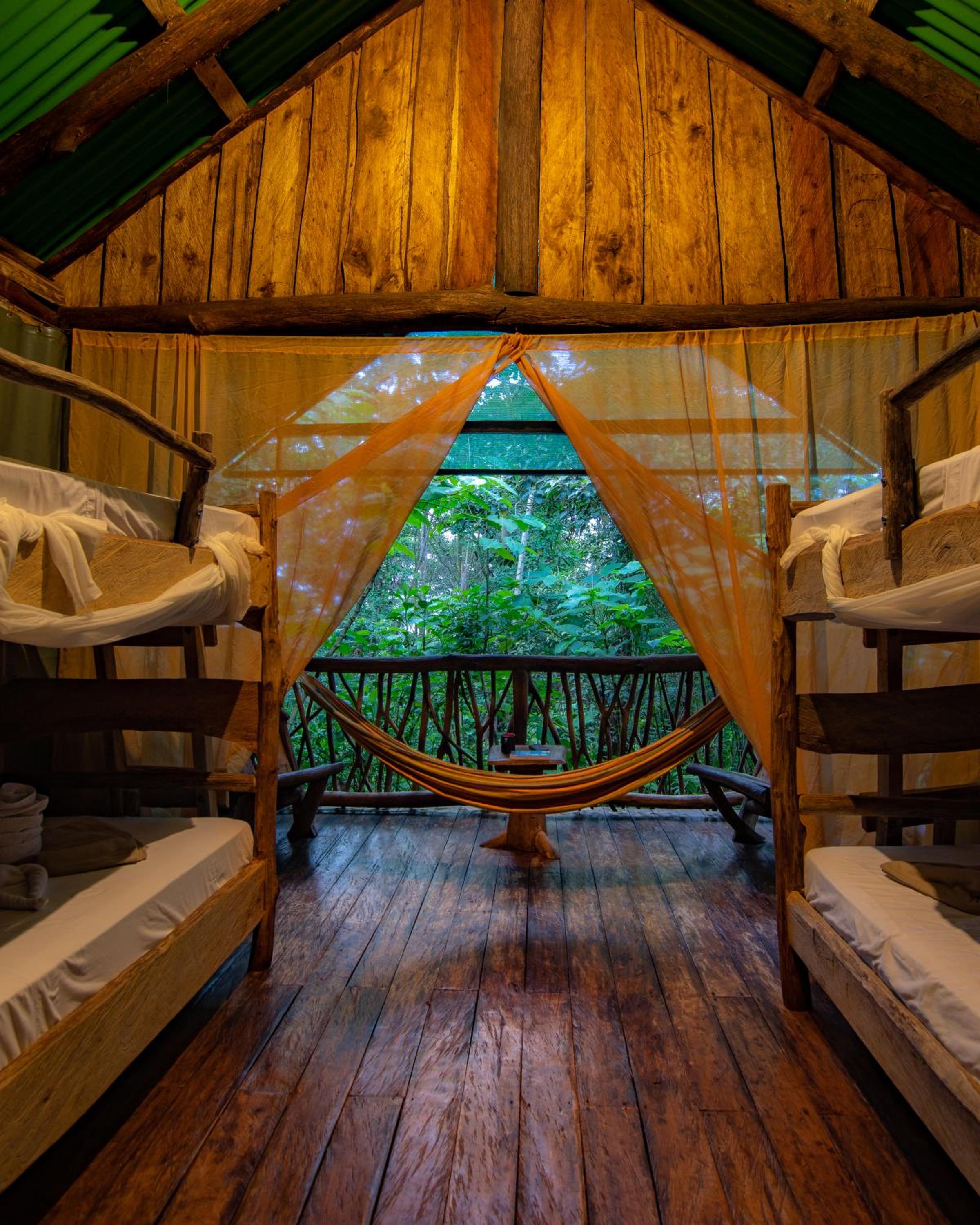 La Tigra Rainforest Lodge