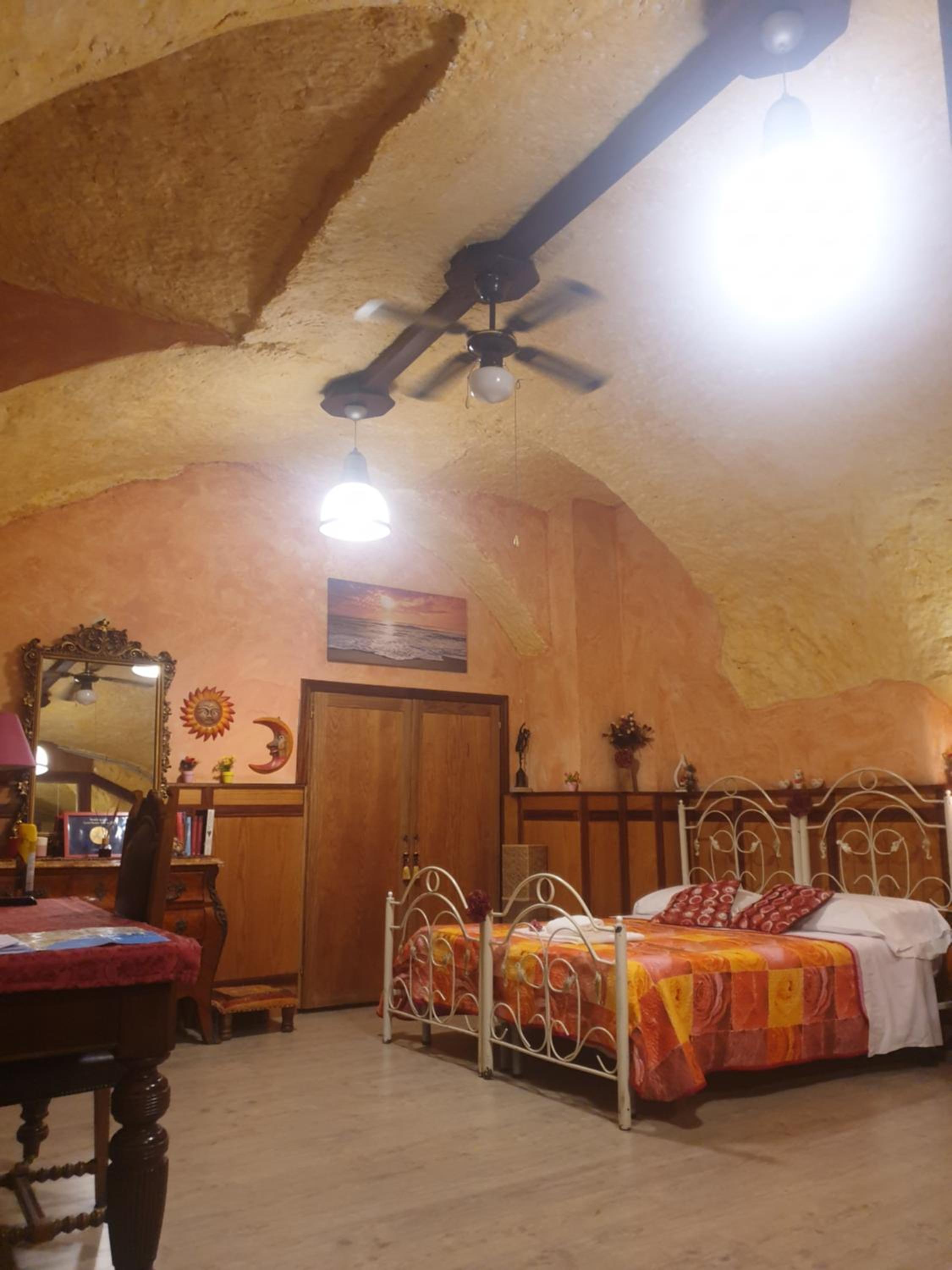 Little House en Naples — hotel room