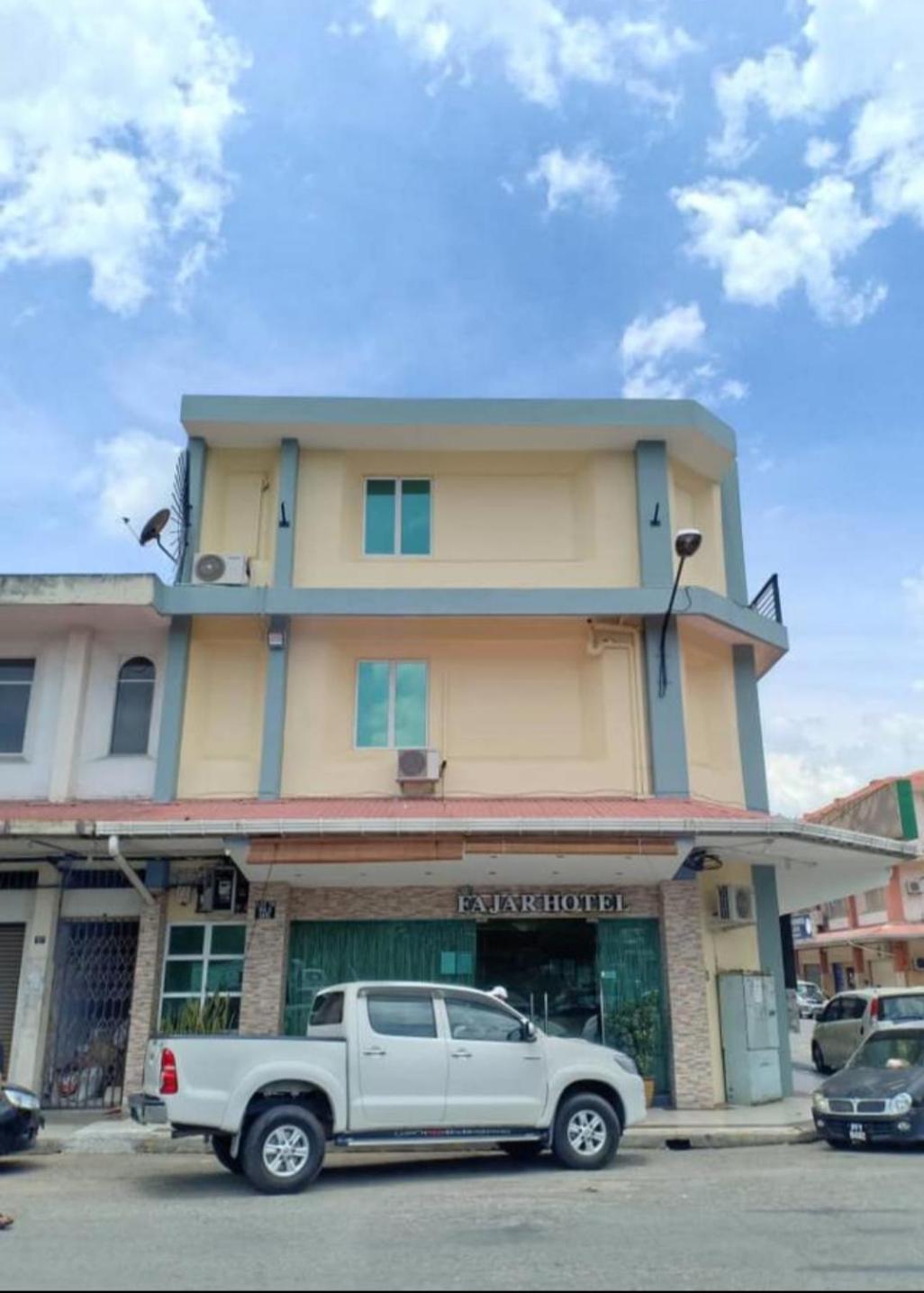 Fajar Hotel photo 5