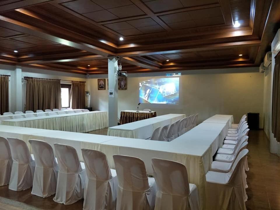 The Sunset Beach Resort - Koh Kho Khao