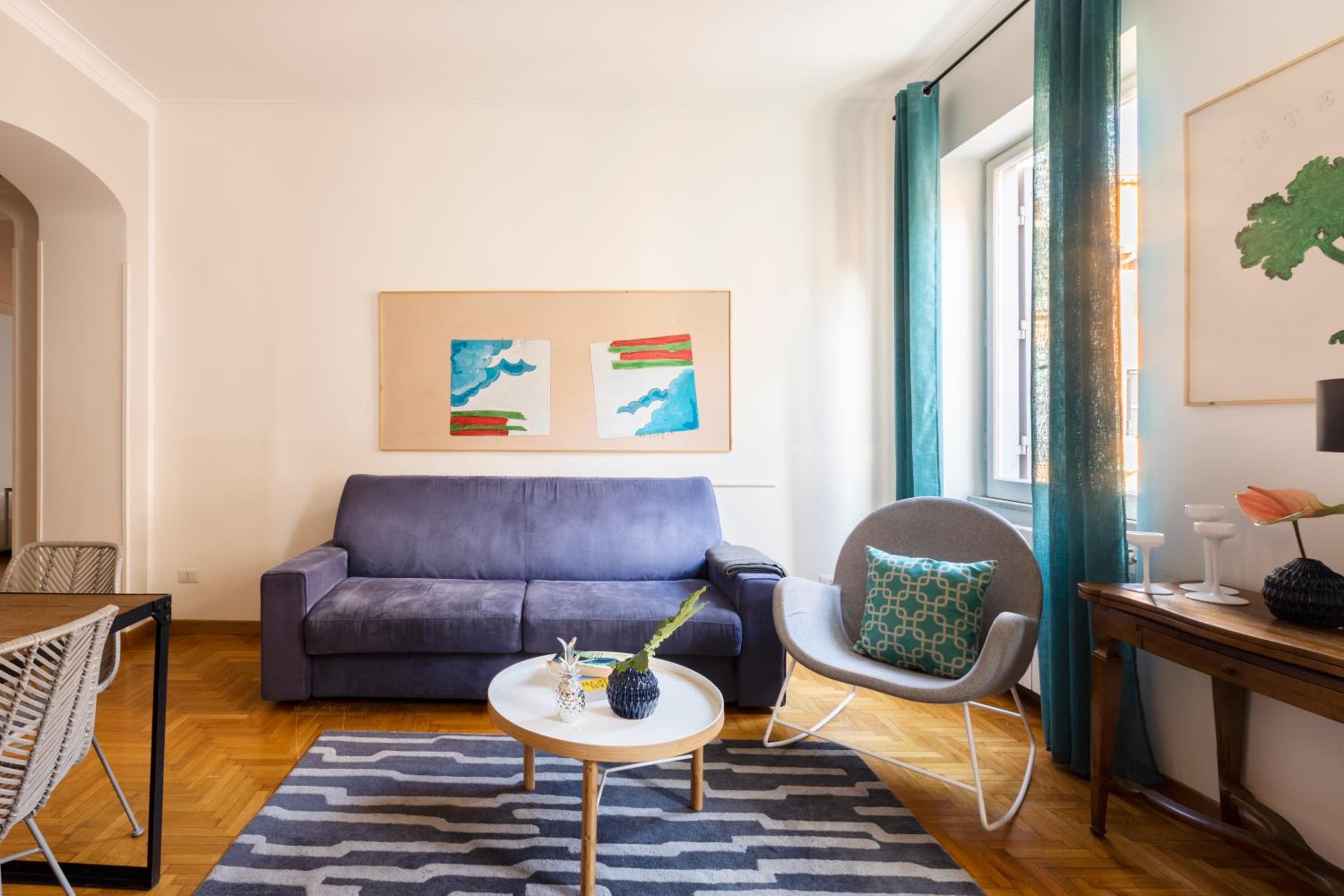 ROMAC Condotti with 3 bedrooms near the Spanish Steps