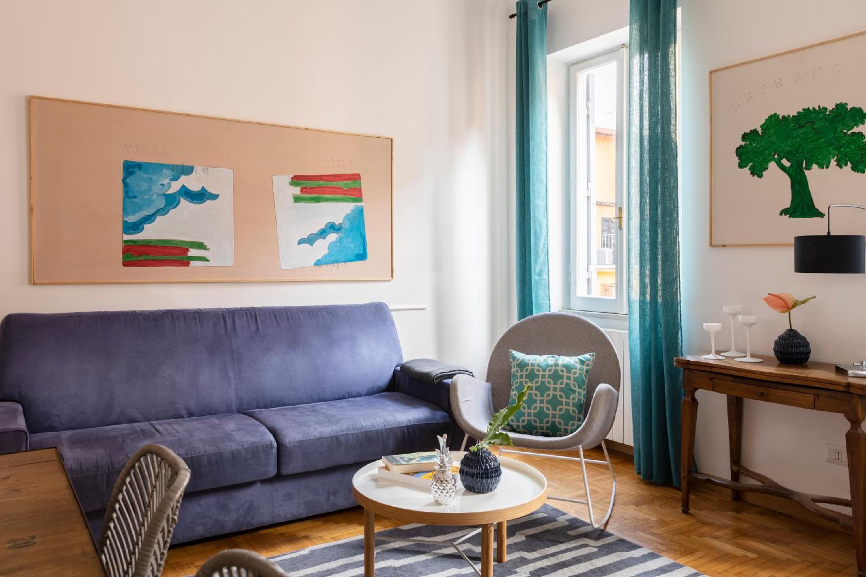 ROMAC Condotti with 3 bedrooms near the Spanish Steps