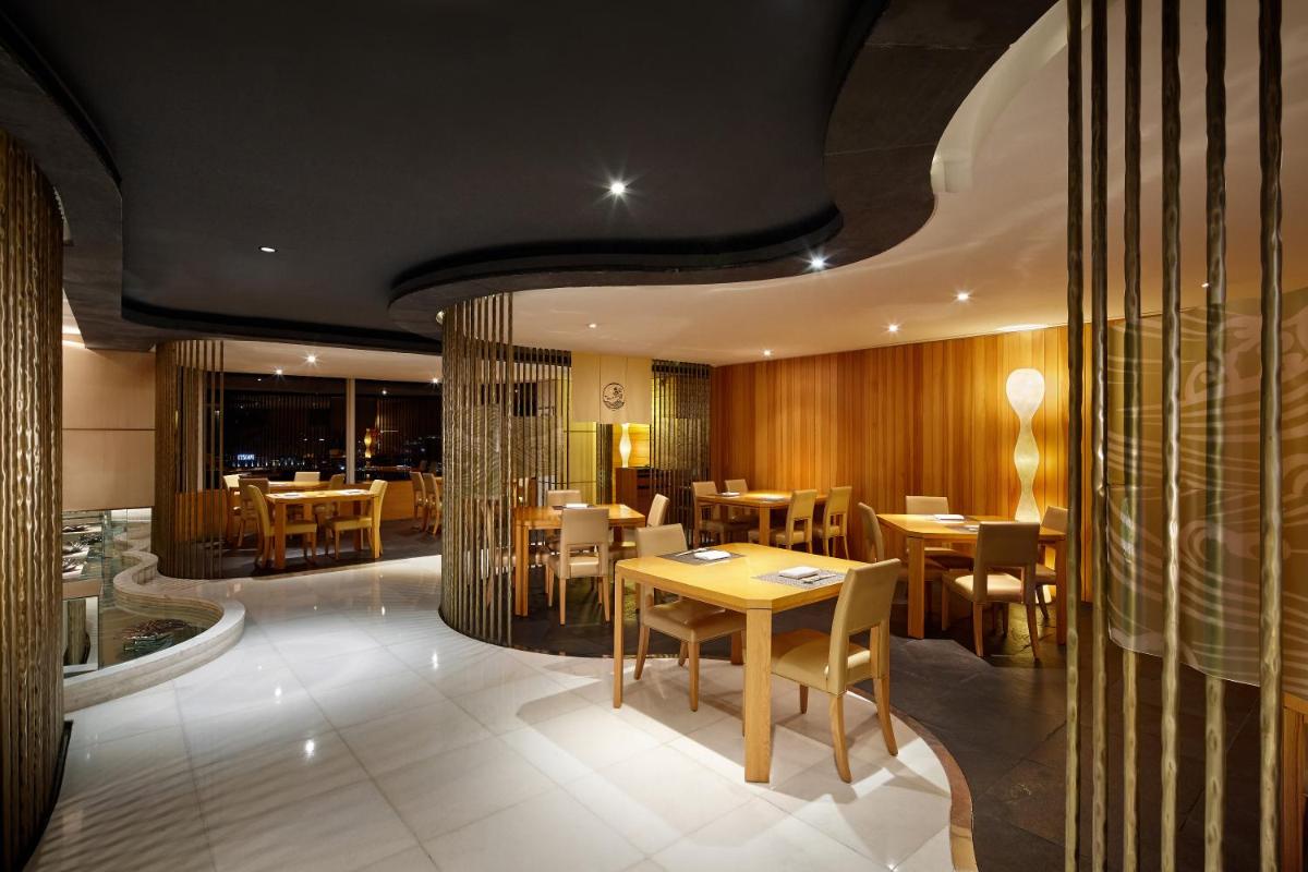 Lotte Hotel Seoul Executive Tower 54