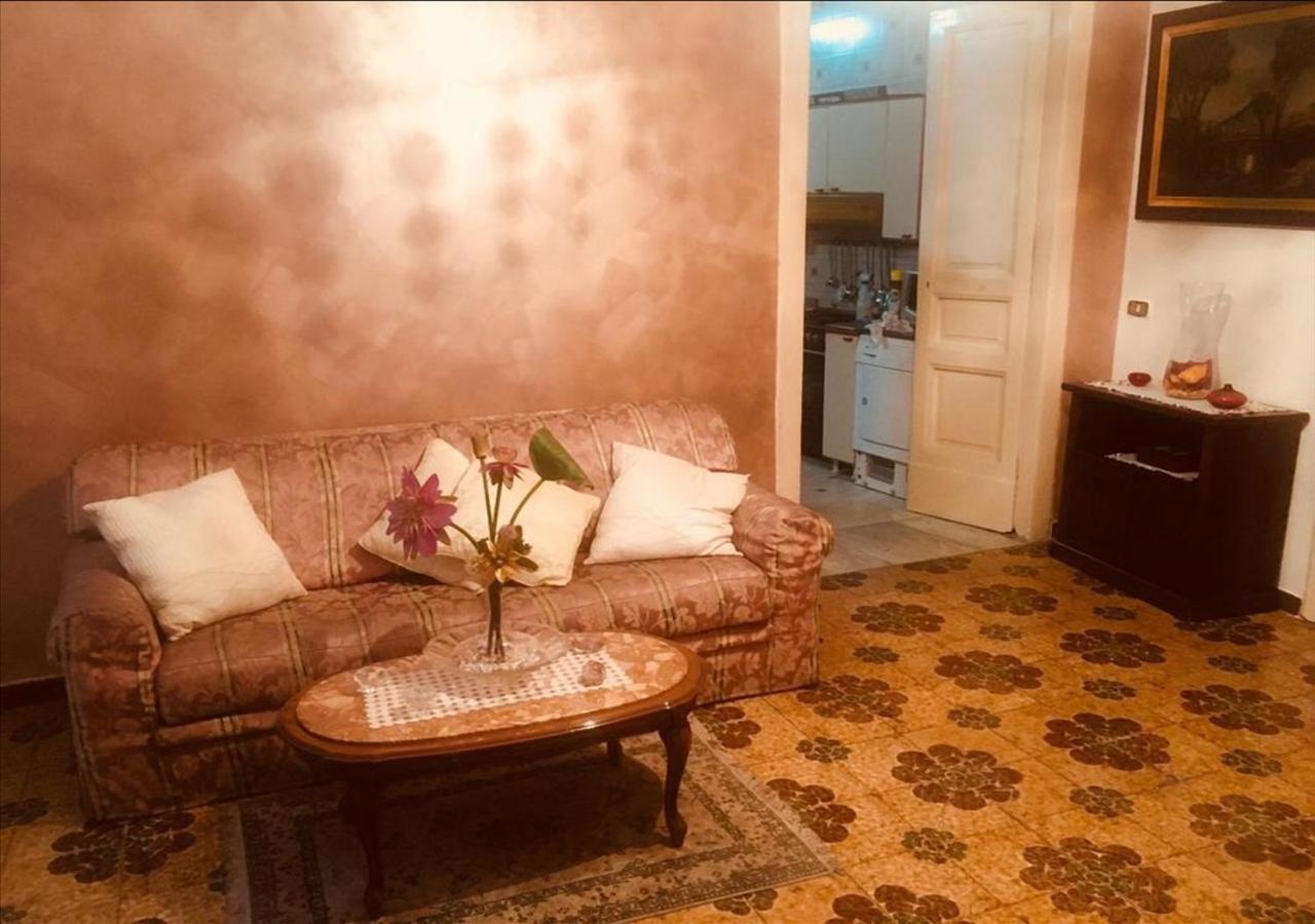 LA DOLCE SOSTA A CASA DI LINDA