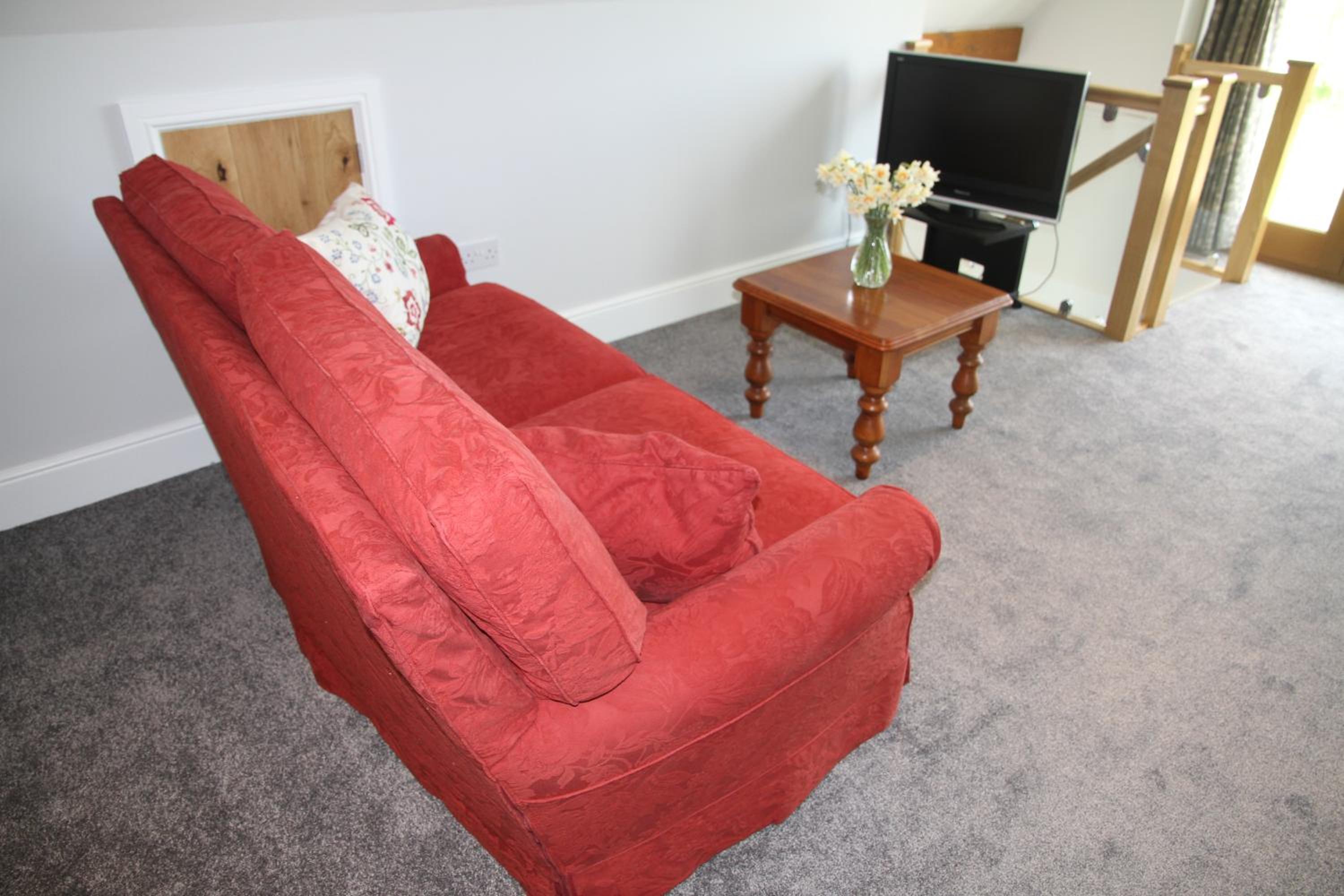 Superb Stokesby Barn Apartment - Norfolk Broads & Norwich view 5