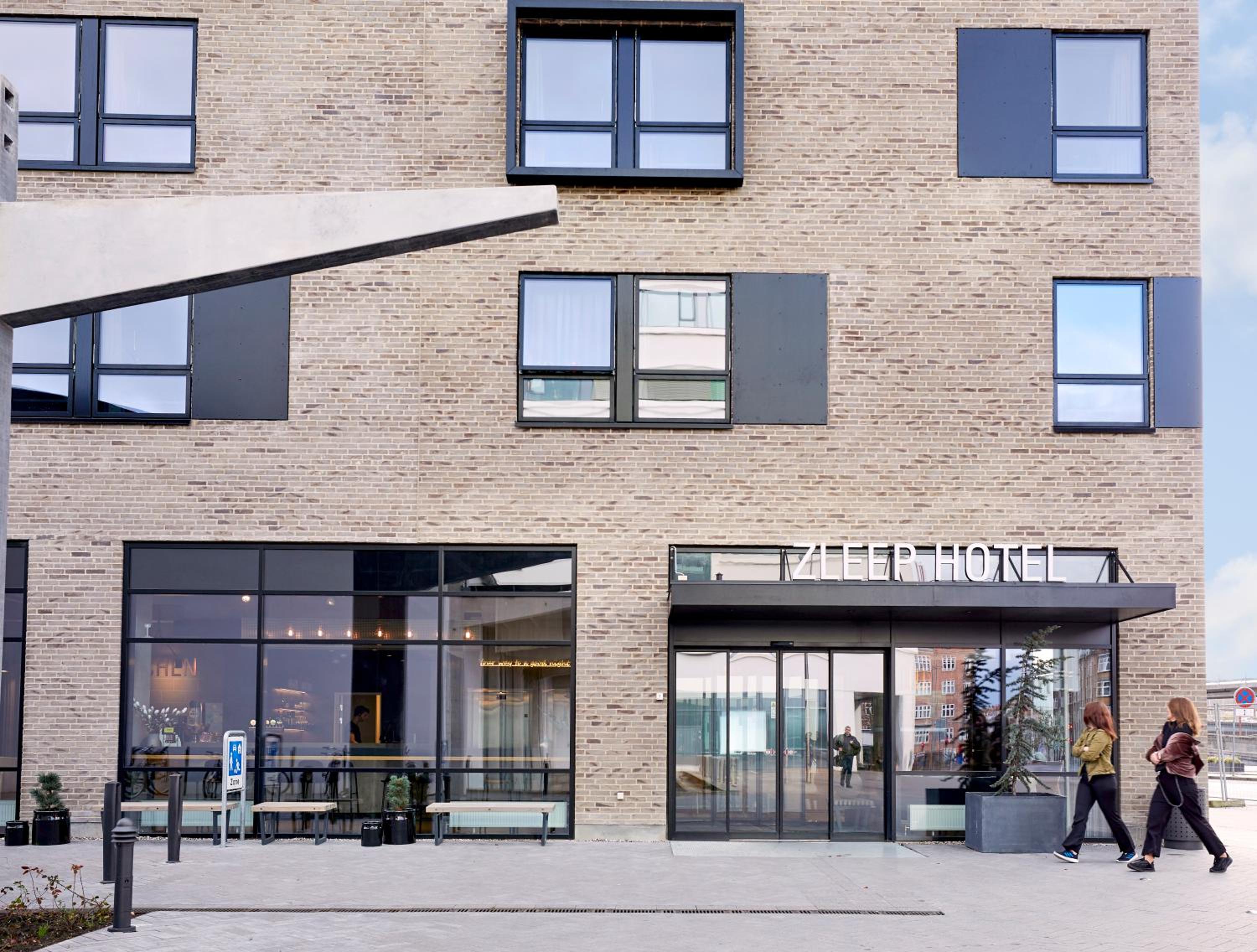 Aalborg Vacations - Zleep Hotel Aalborg - Property Image 4