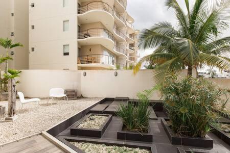 Large&modern apartment with private terrace