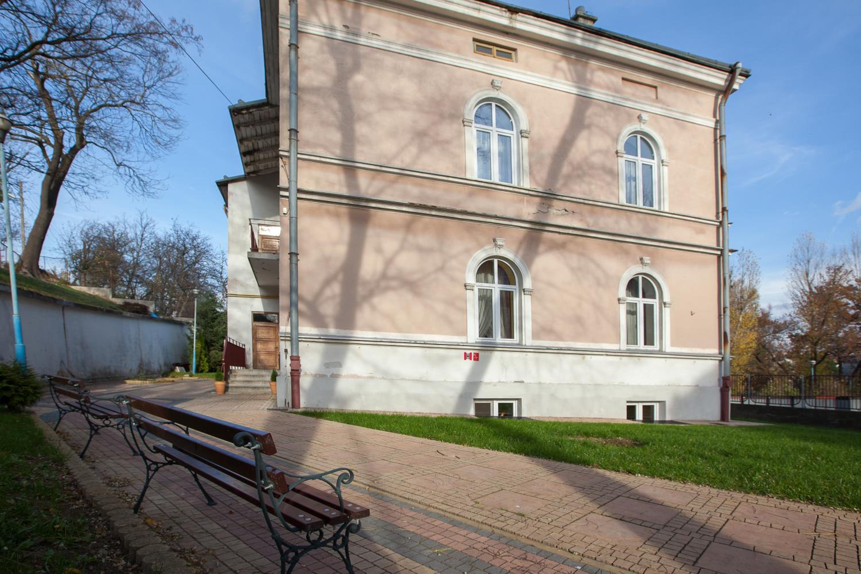 Photo 47