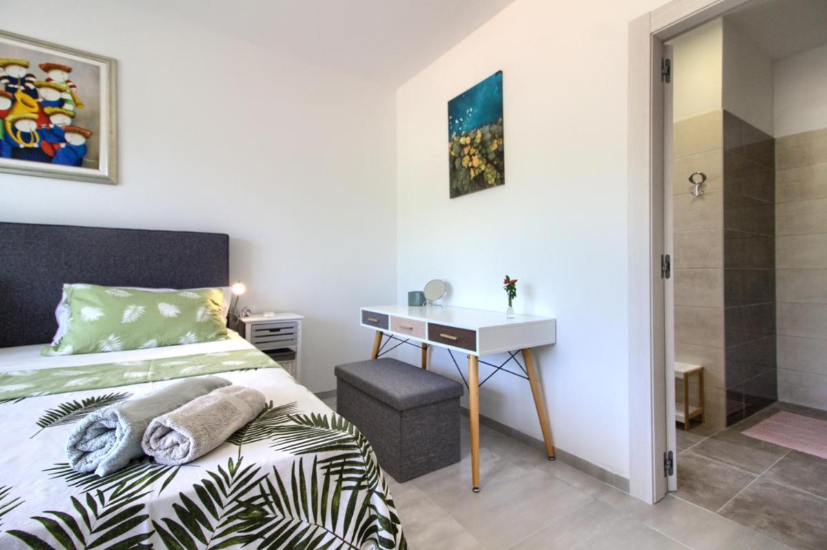 Modern villa Horizont with sea view pool and playroom view 2
