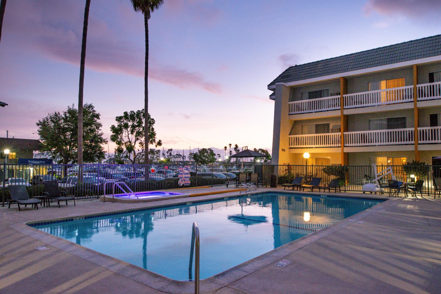 Dana Point Vacations - Dana Point Marina Inn - Property Image 1