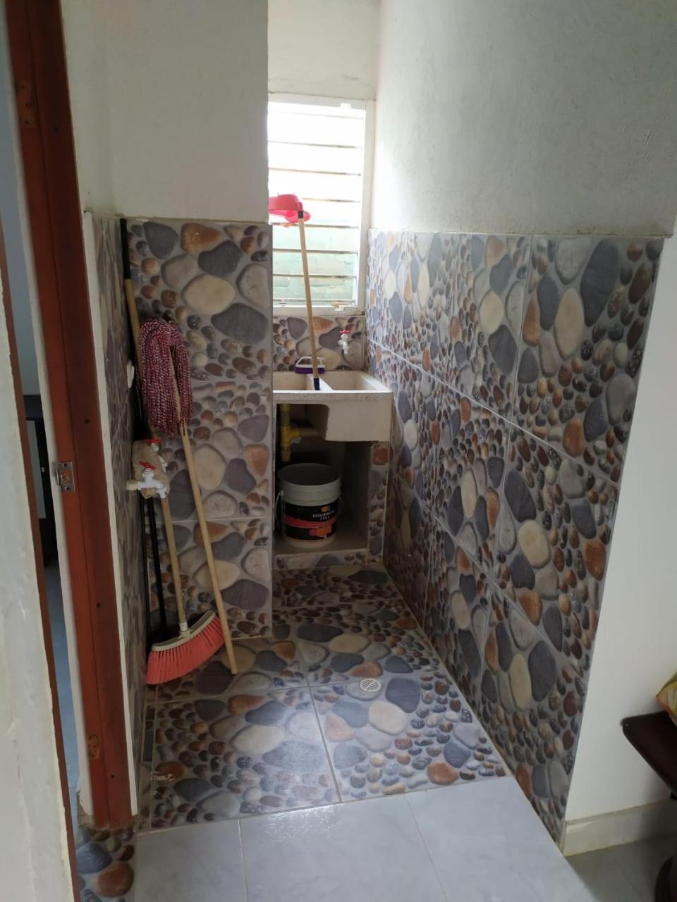 Photo 27