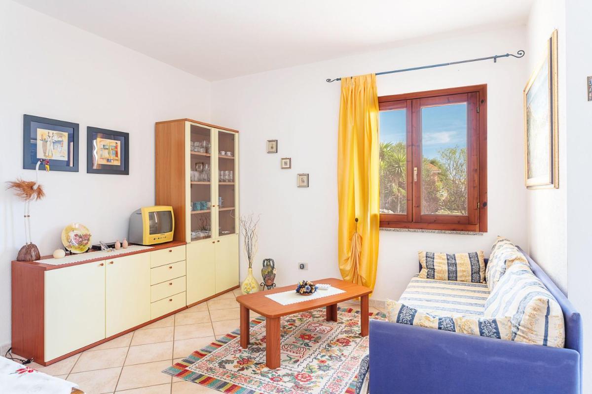 Casa Roberta view 2