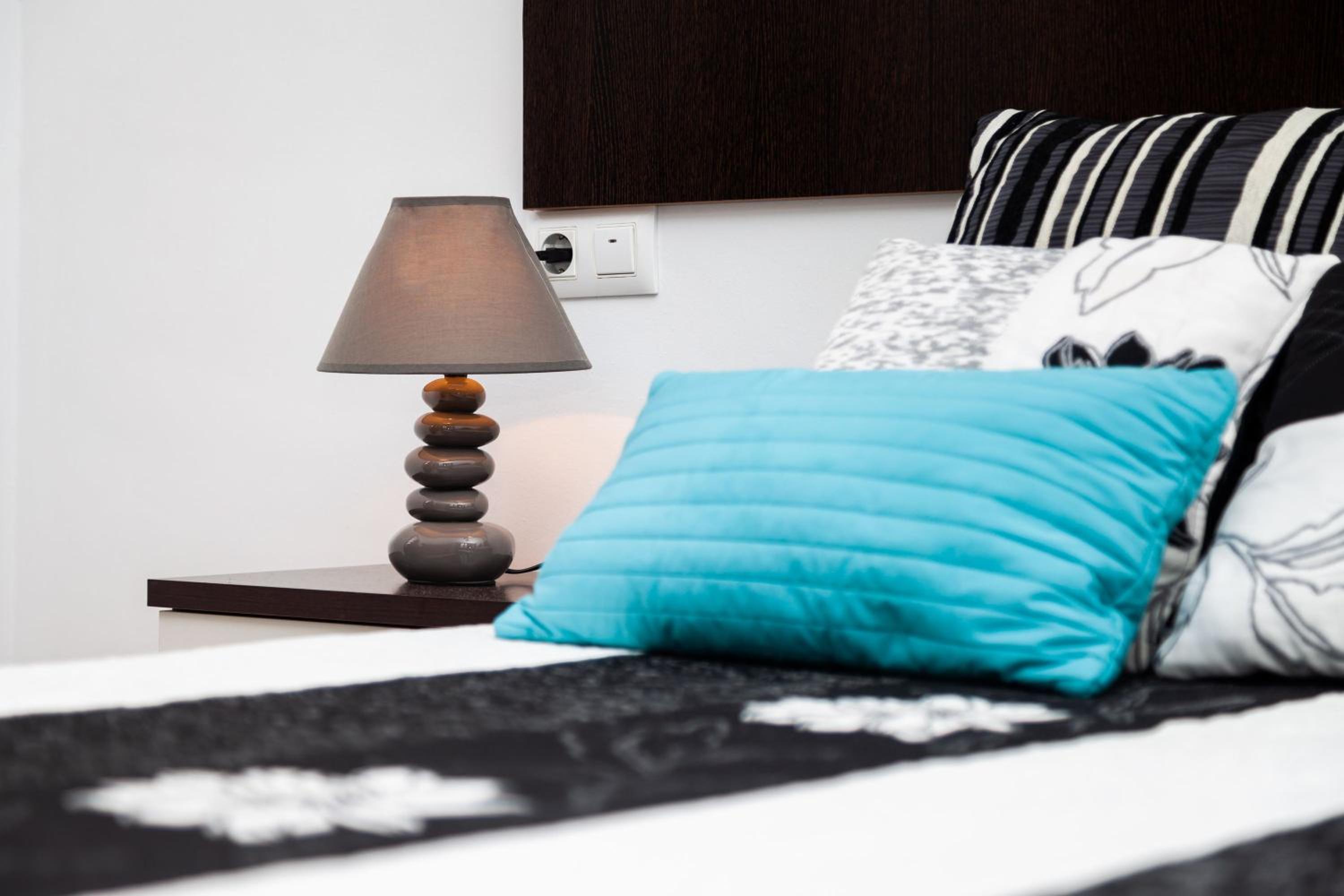 Apartamento Los Remedios Con Patio Andaluz