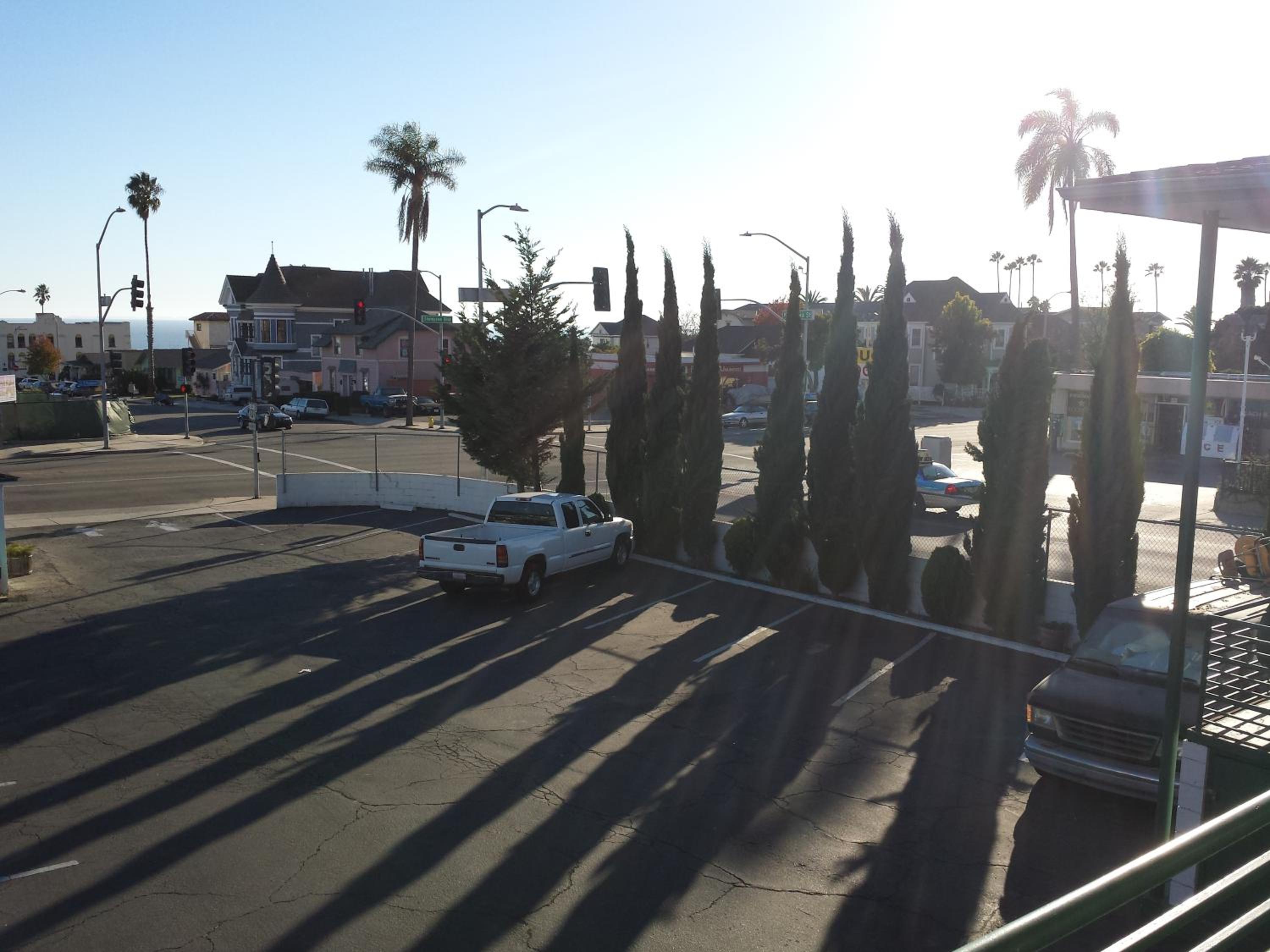 Ventura Vacations - Travelers Beach Inn - Property Image 18