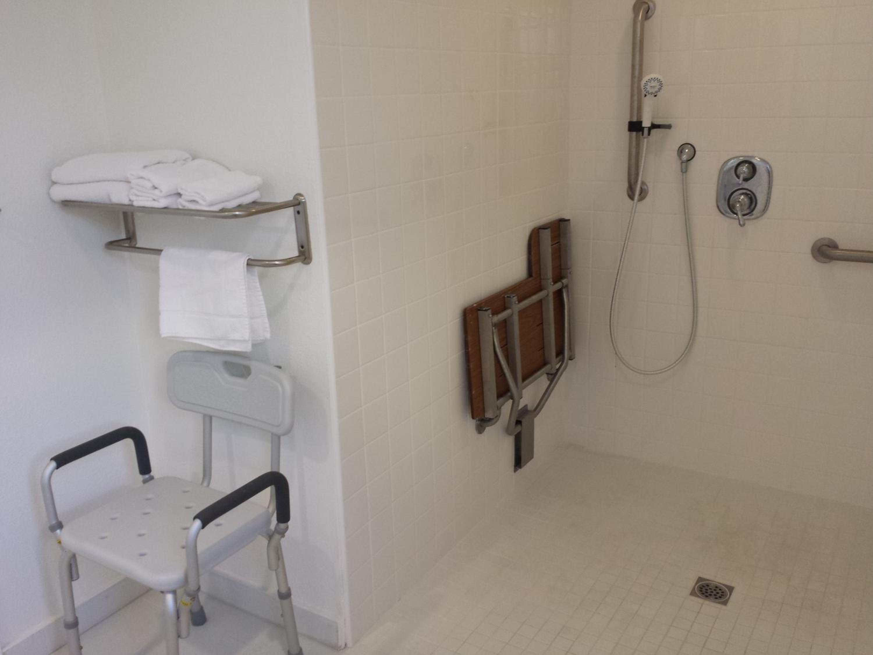 Ventura Vacations - Travelers Beach Inn - Property Image 3