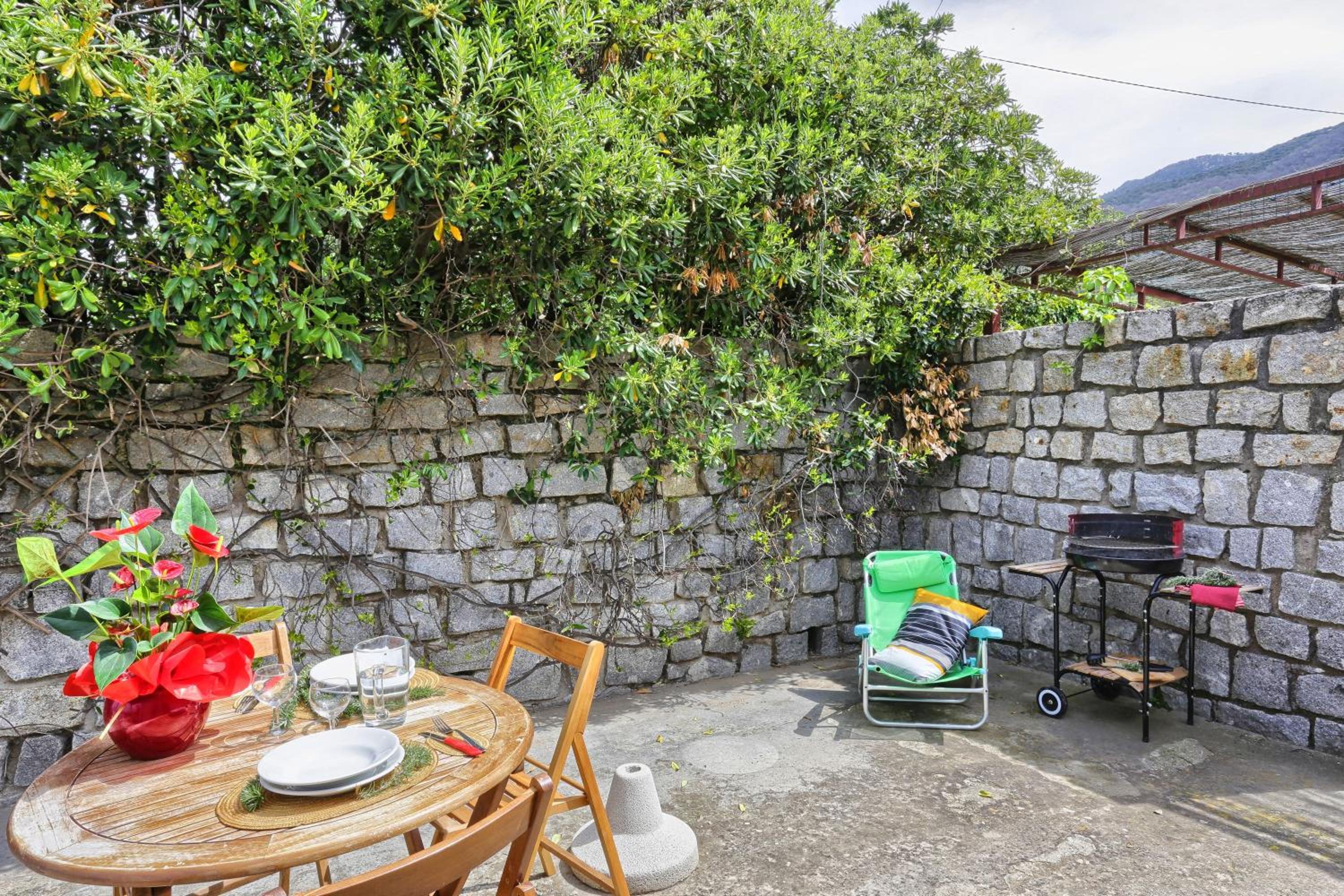 Studio La Gorgona view 4