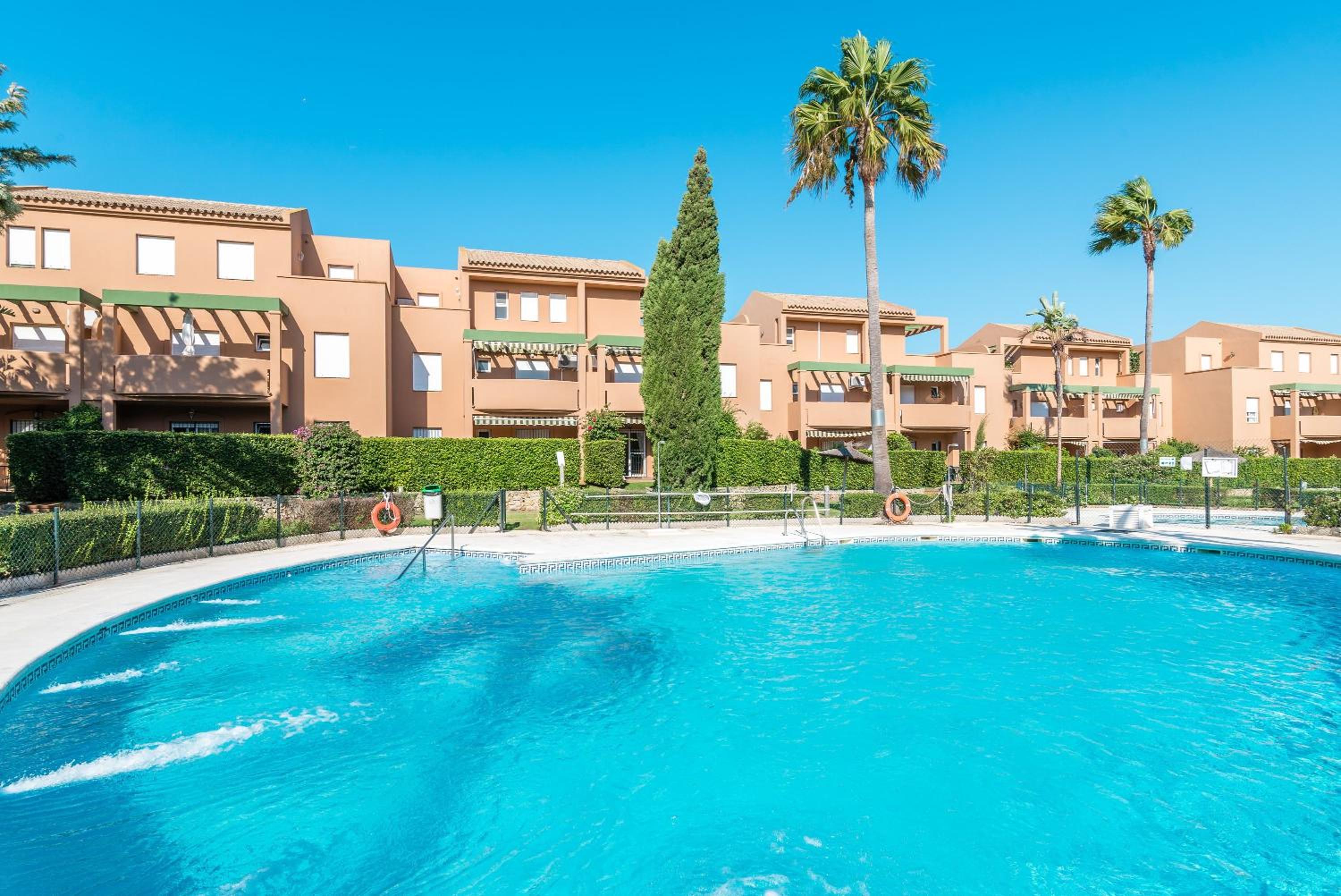 Hotel Jardin del Golf - Image 1