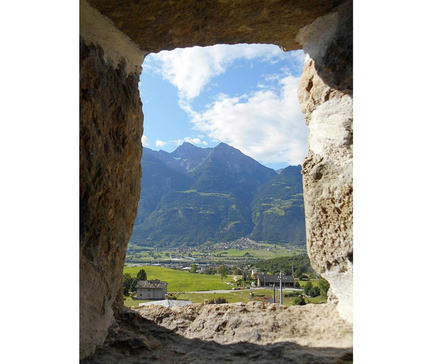 La Luge view 4