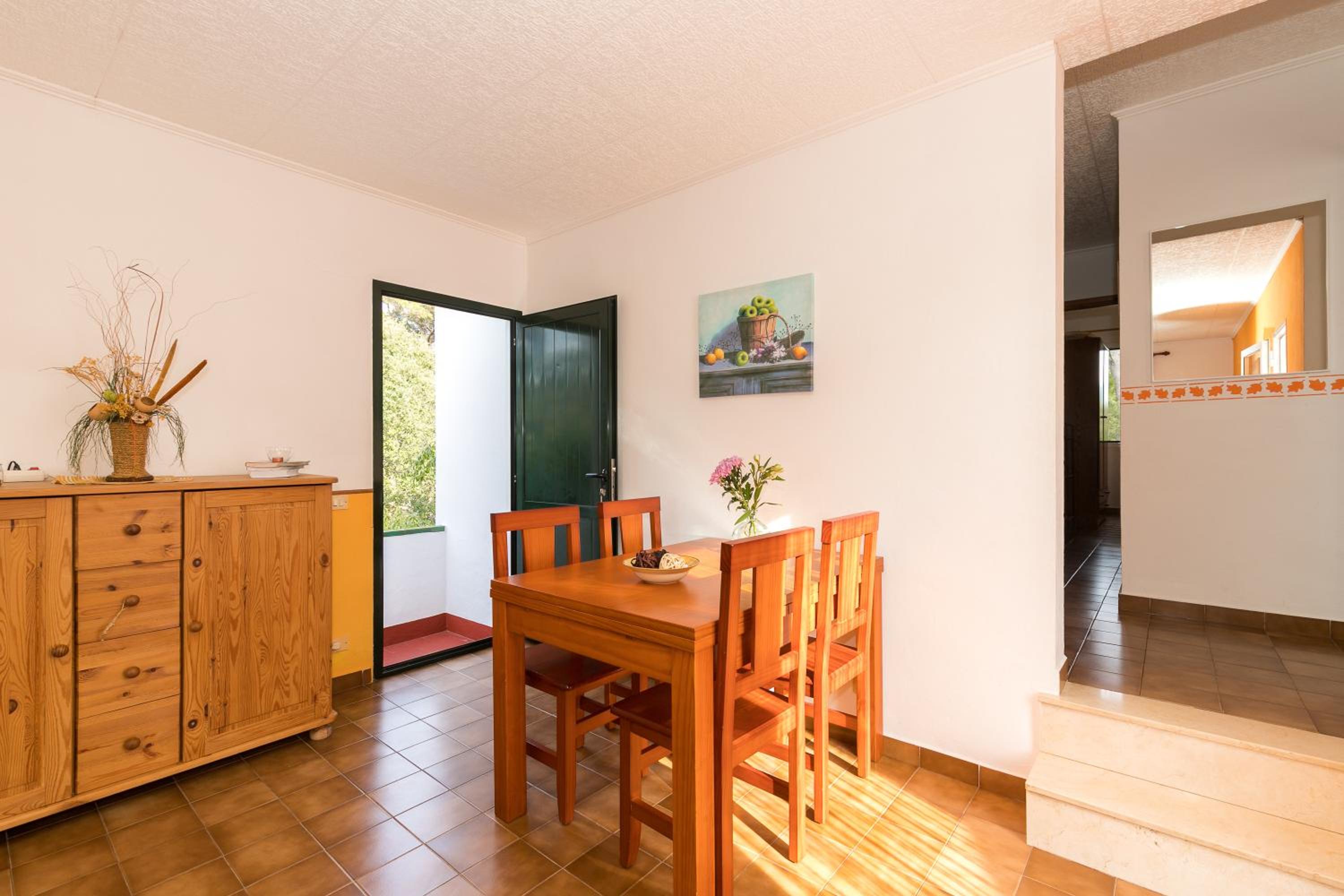 Apartamento cerca de Cala Mitjana view 4