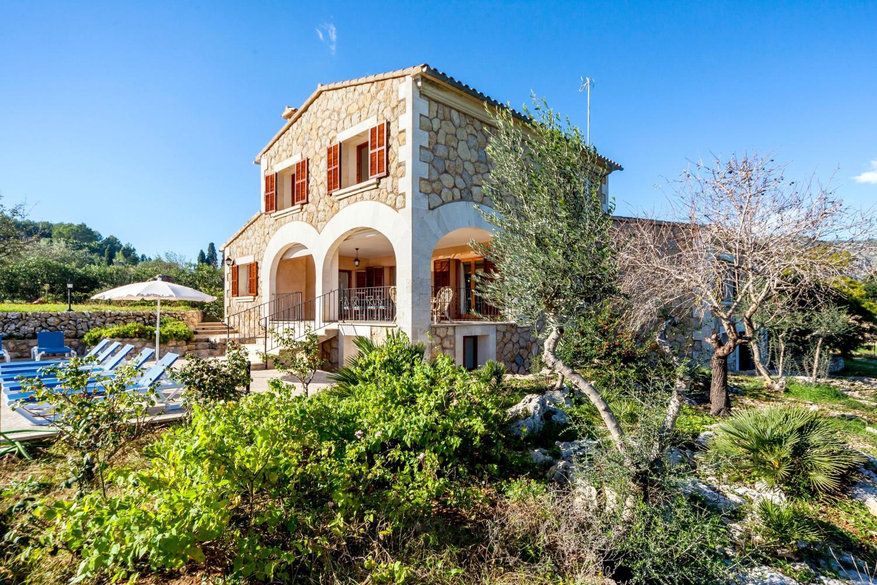 Villa Rote view 3