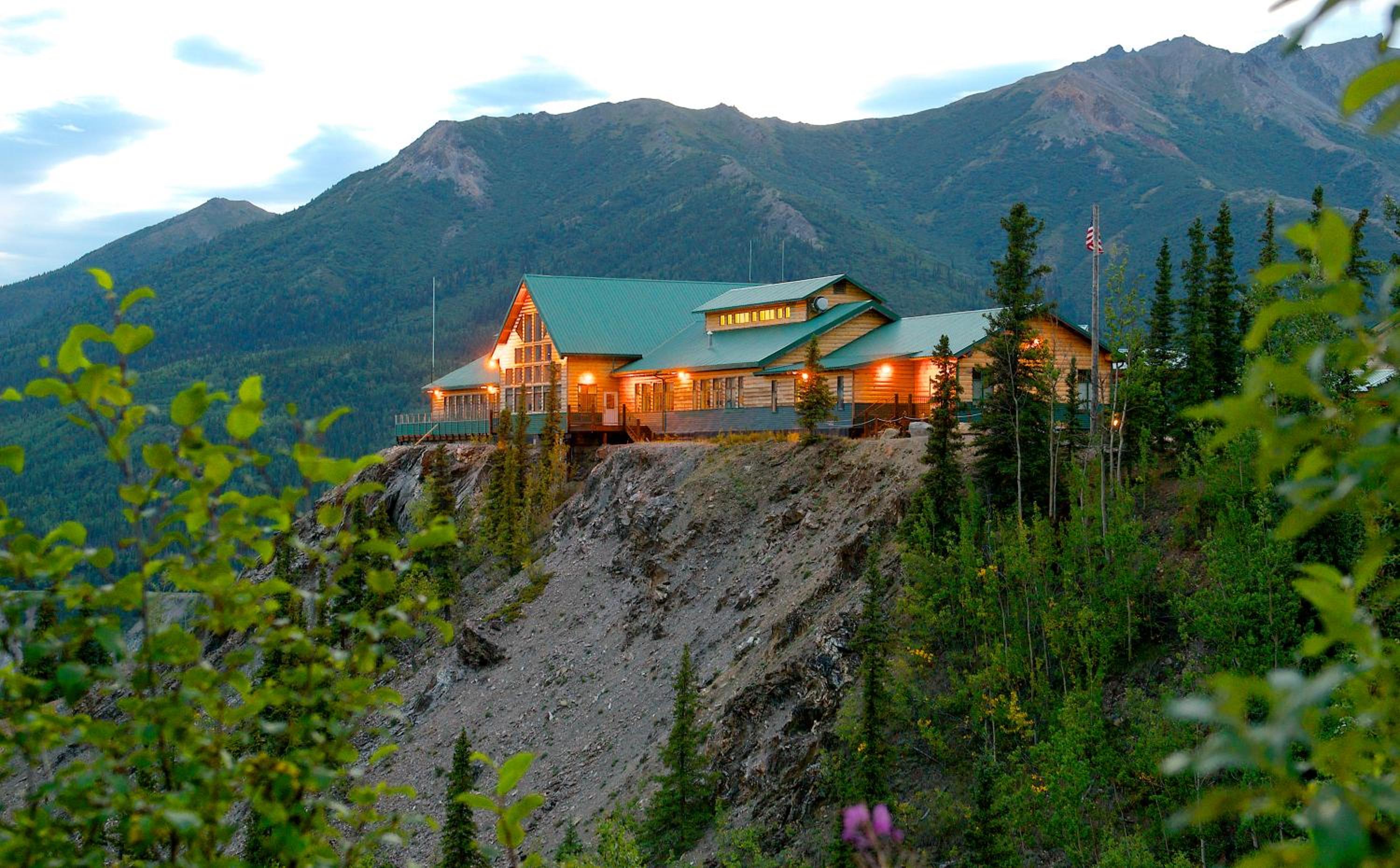 Grande Denali Lodge view 4