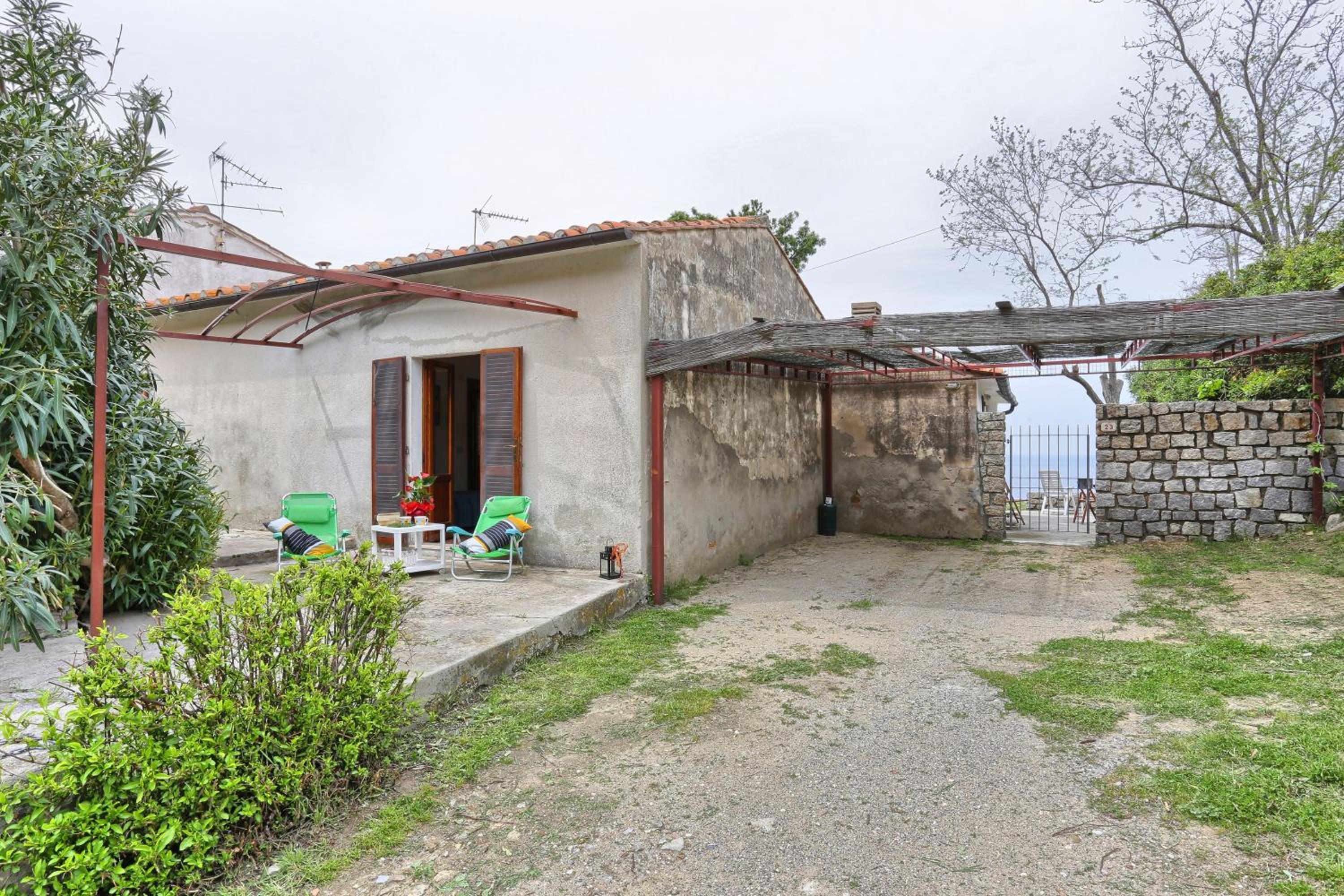 Casa La Capraia view 3