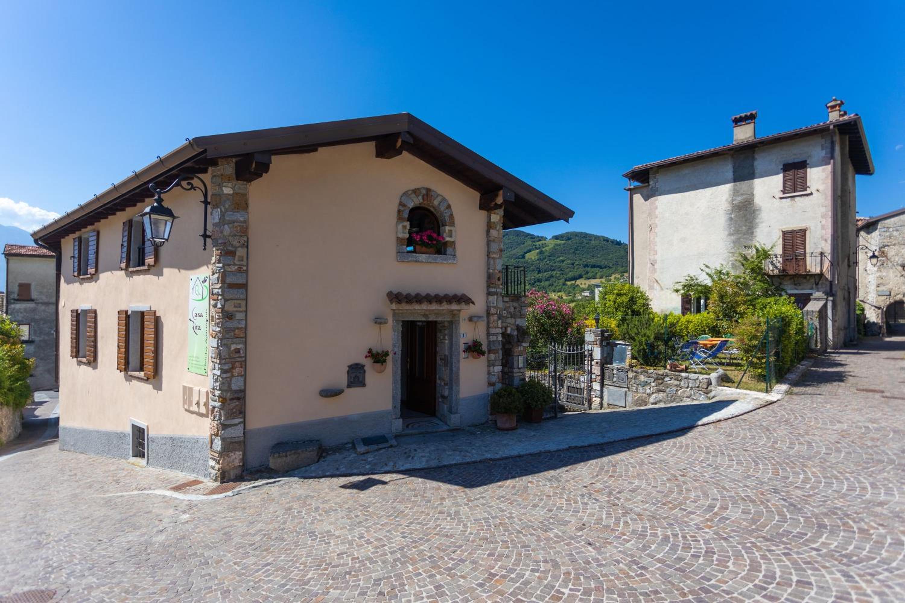 Casa Rita app 2 view 3