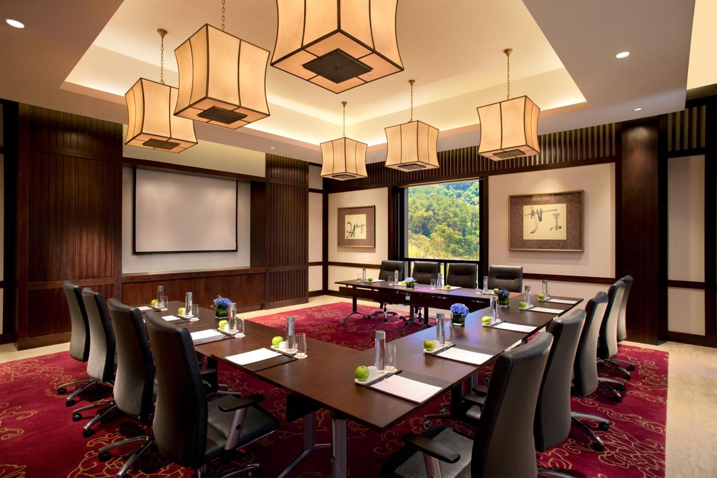 Banyan Tree Chongqing Beibei