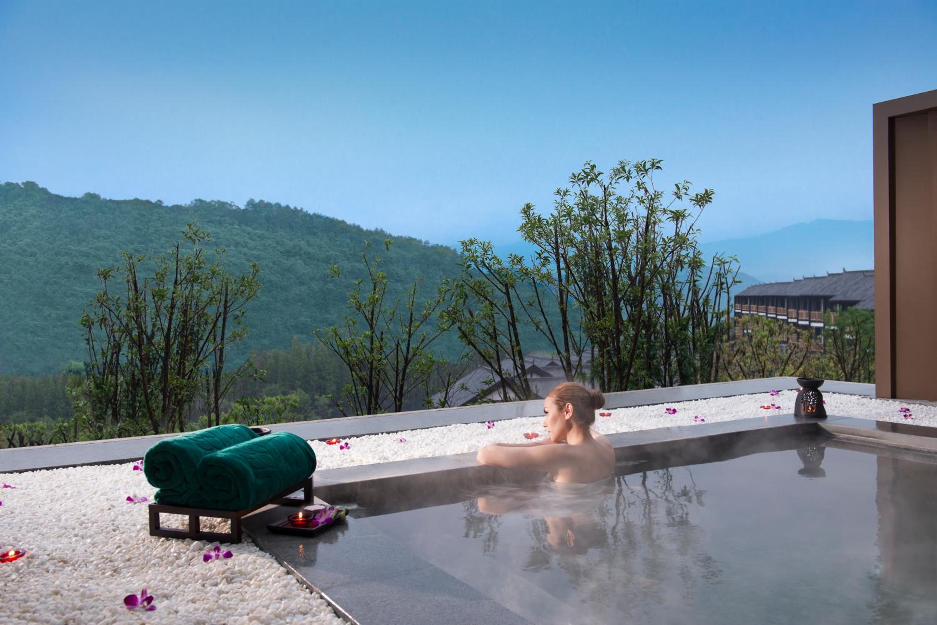 Banyan Tree Chongqing Beibei