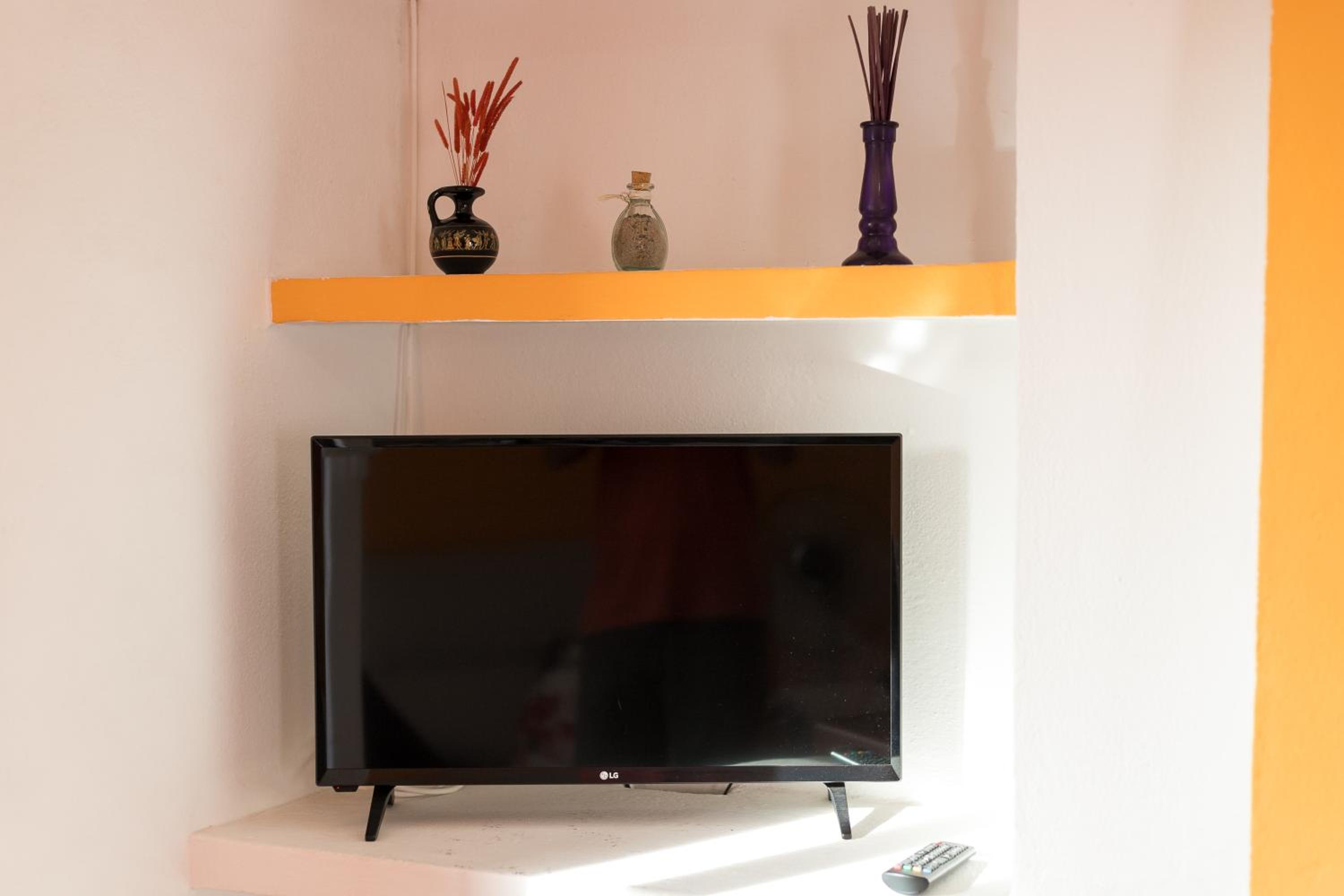 Apartamento cerca de Cala Mitjana view 2