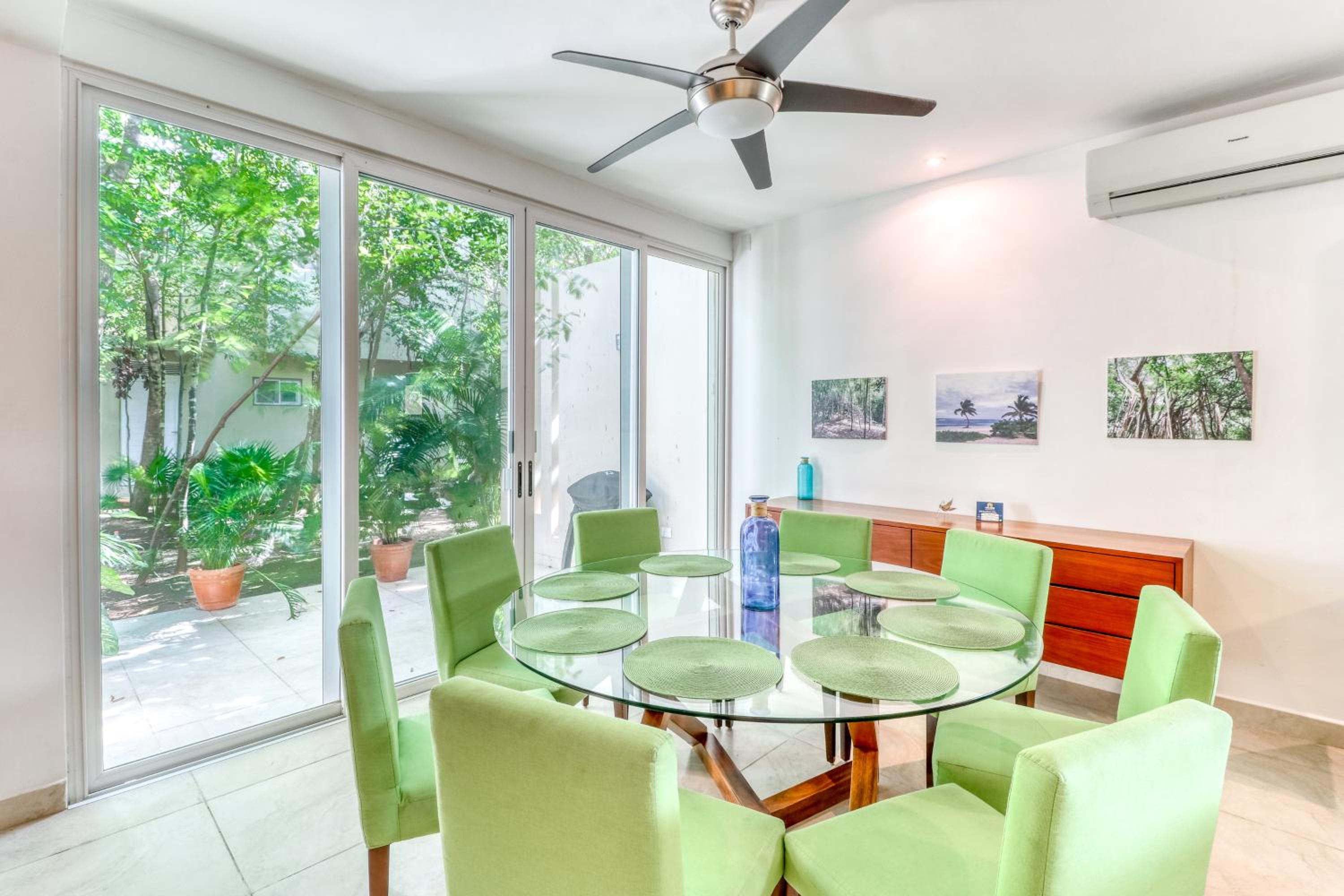 Hotel La Escondida 101