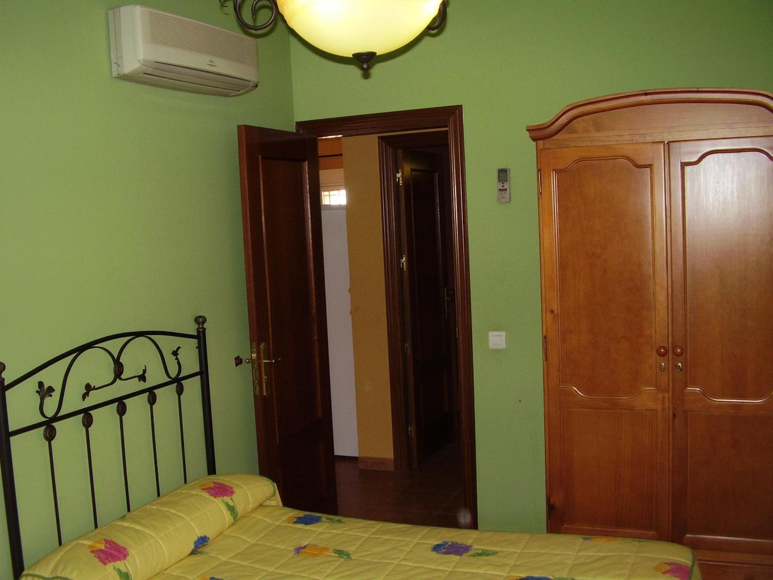 Photo 42