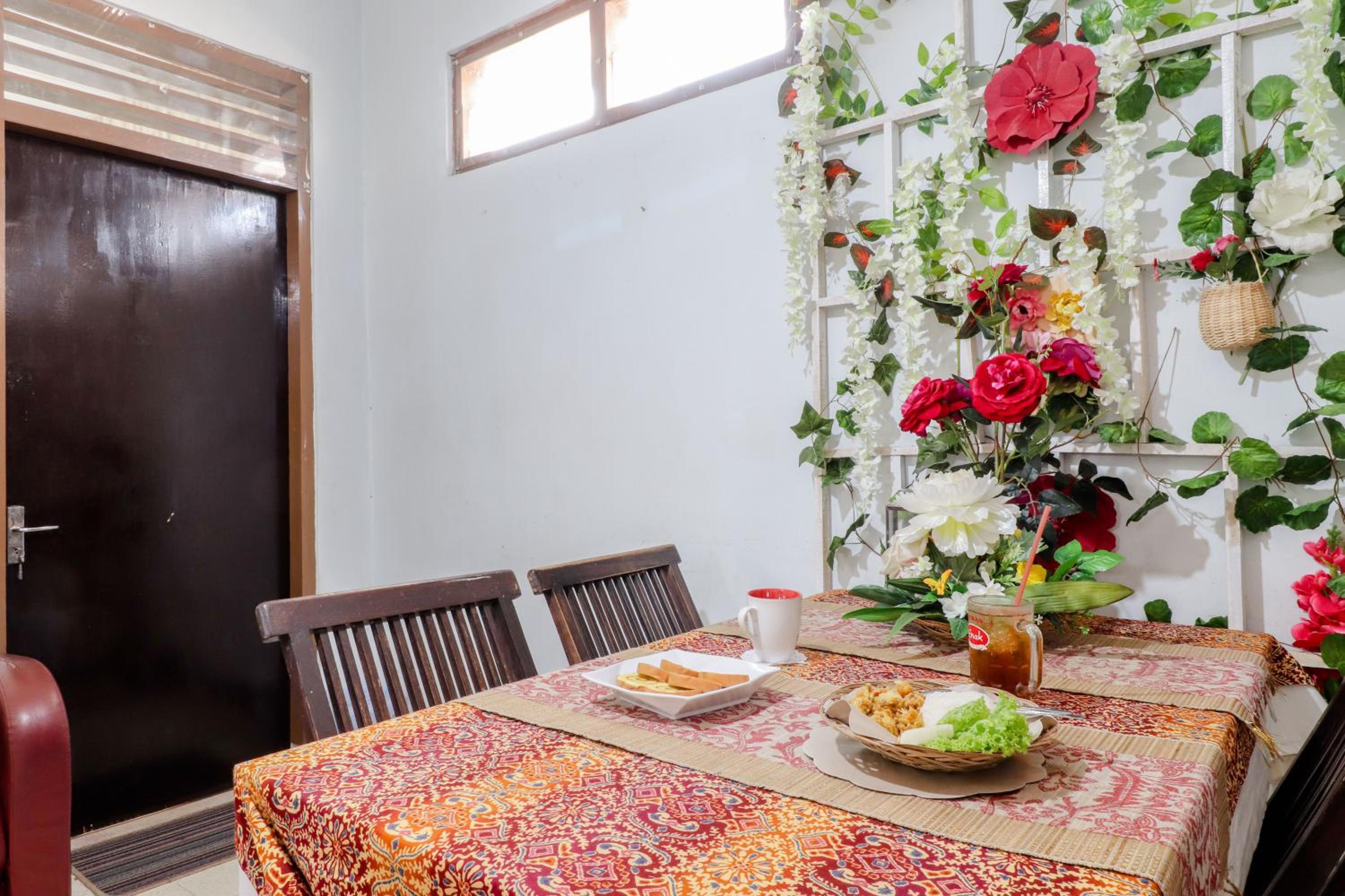Adil Jaya Homestay view 5