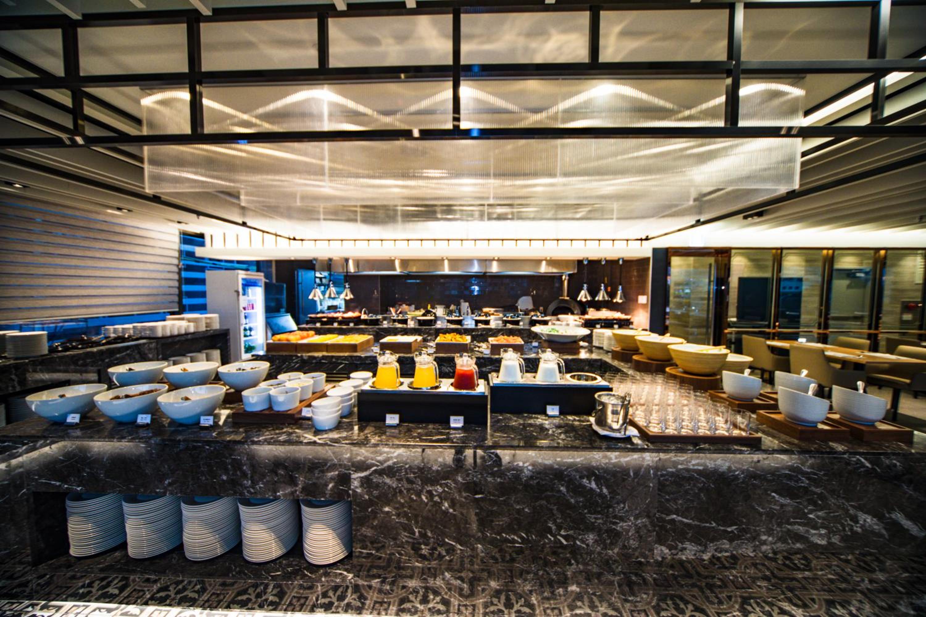 Ramada Encore by Wyndham Busan Station 21