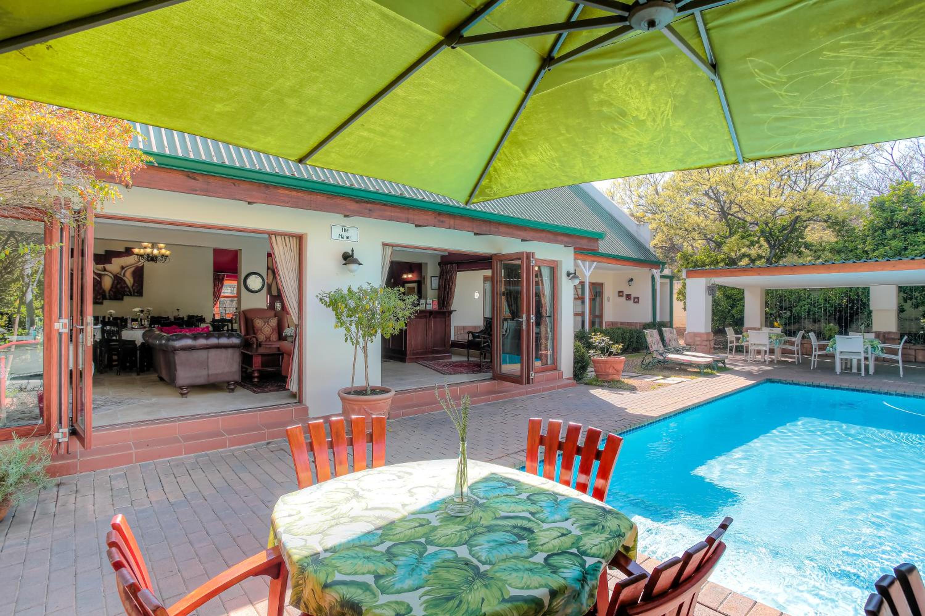 HOSPITALity Lodges
