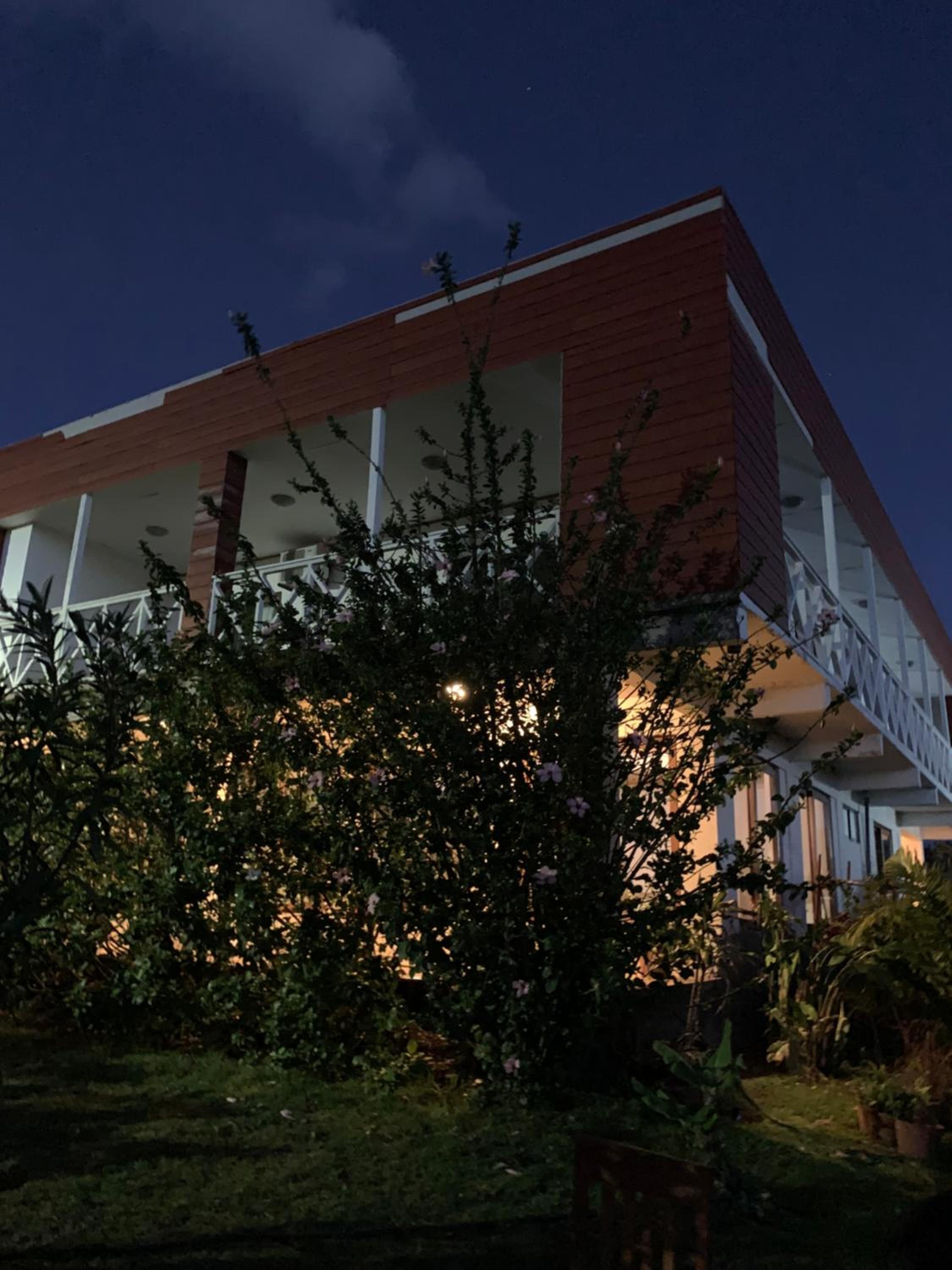 Teanehi Bed & Breakfast