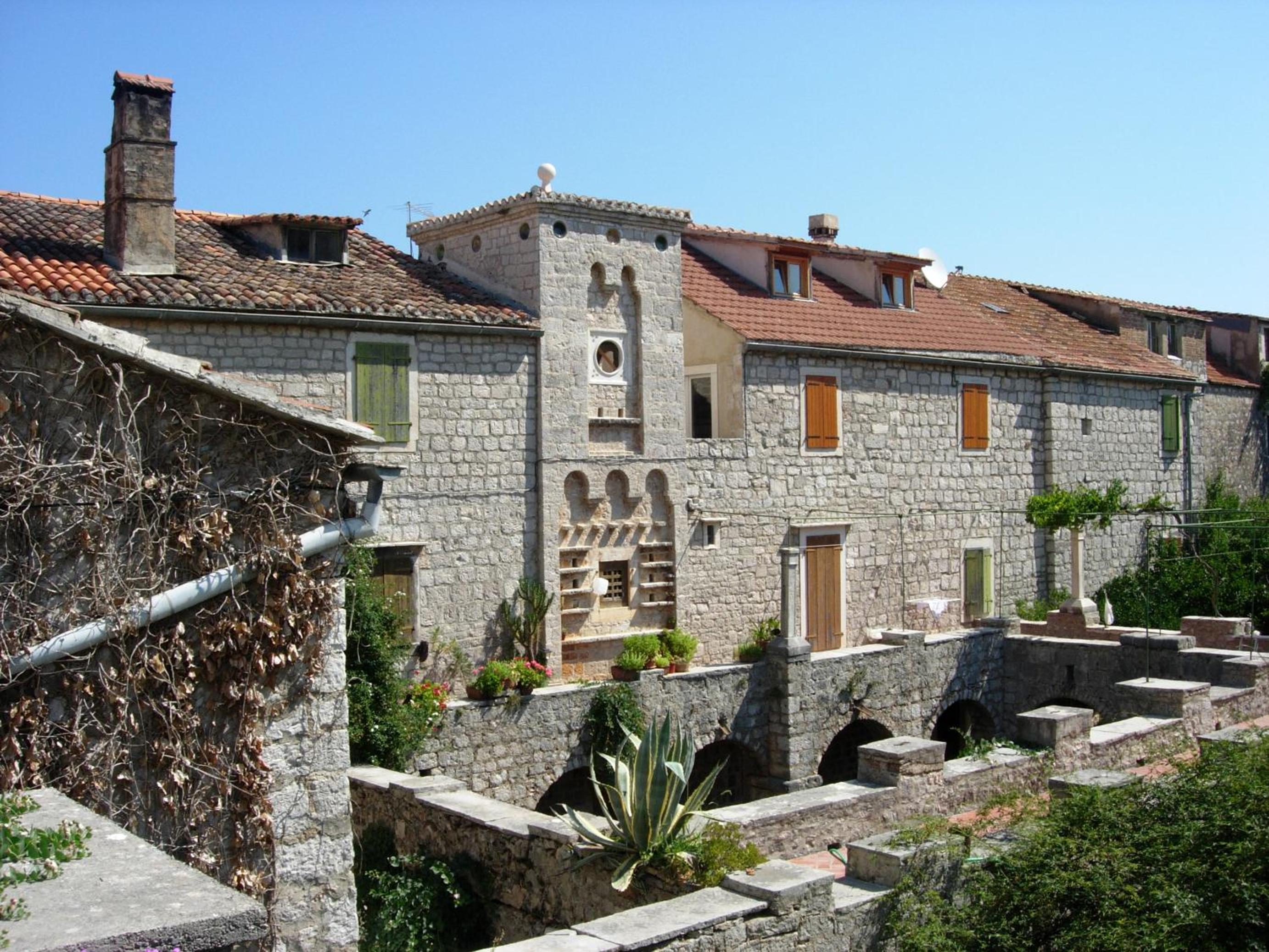 Photo 26
