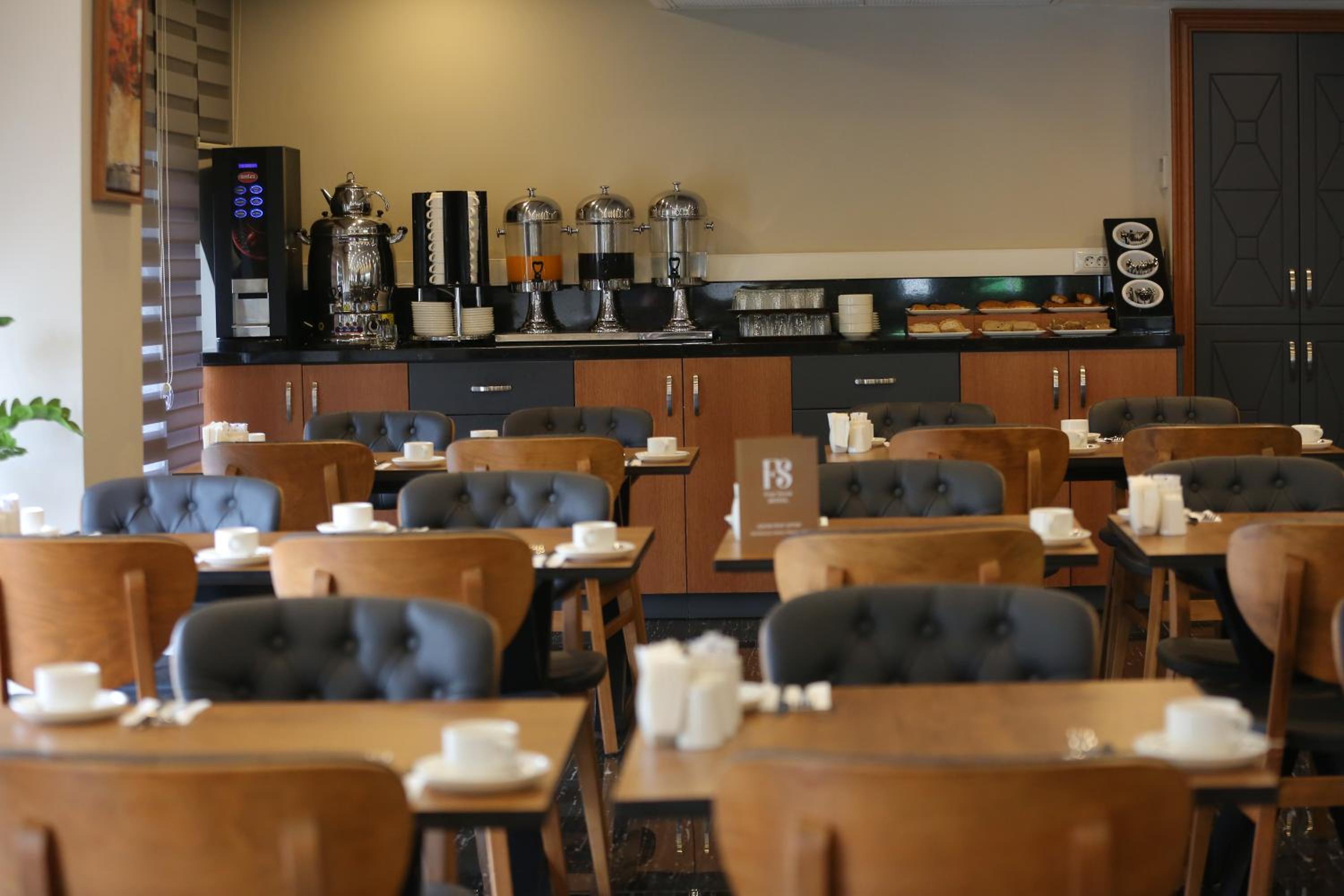 FOUR SEVEN OTEL - Image 37