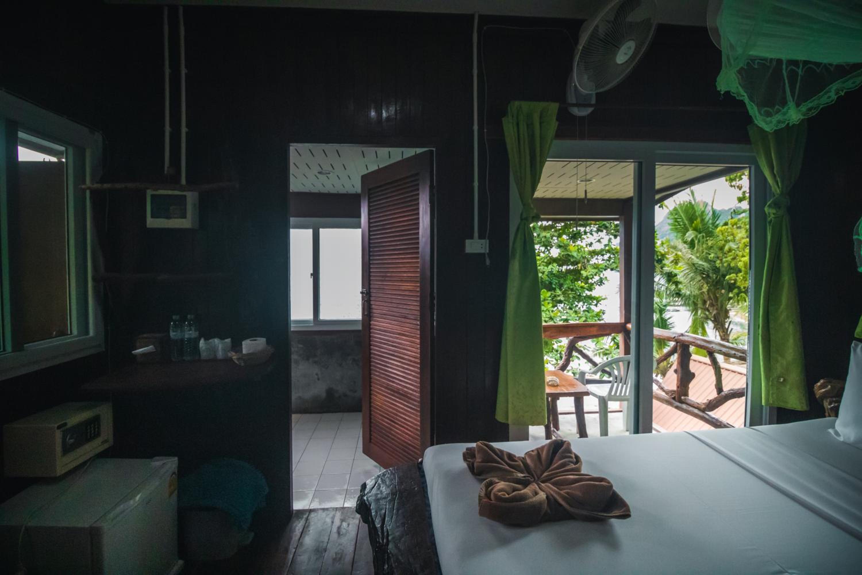 Phi Phi Sunset Bay Resort