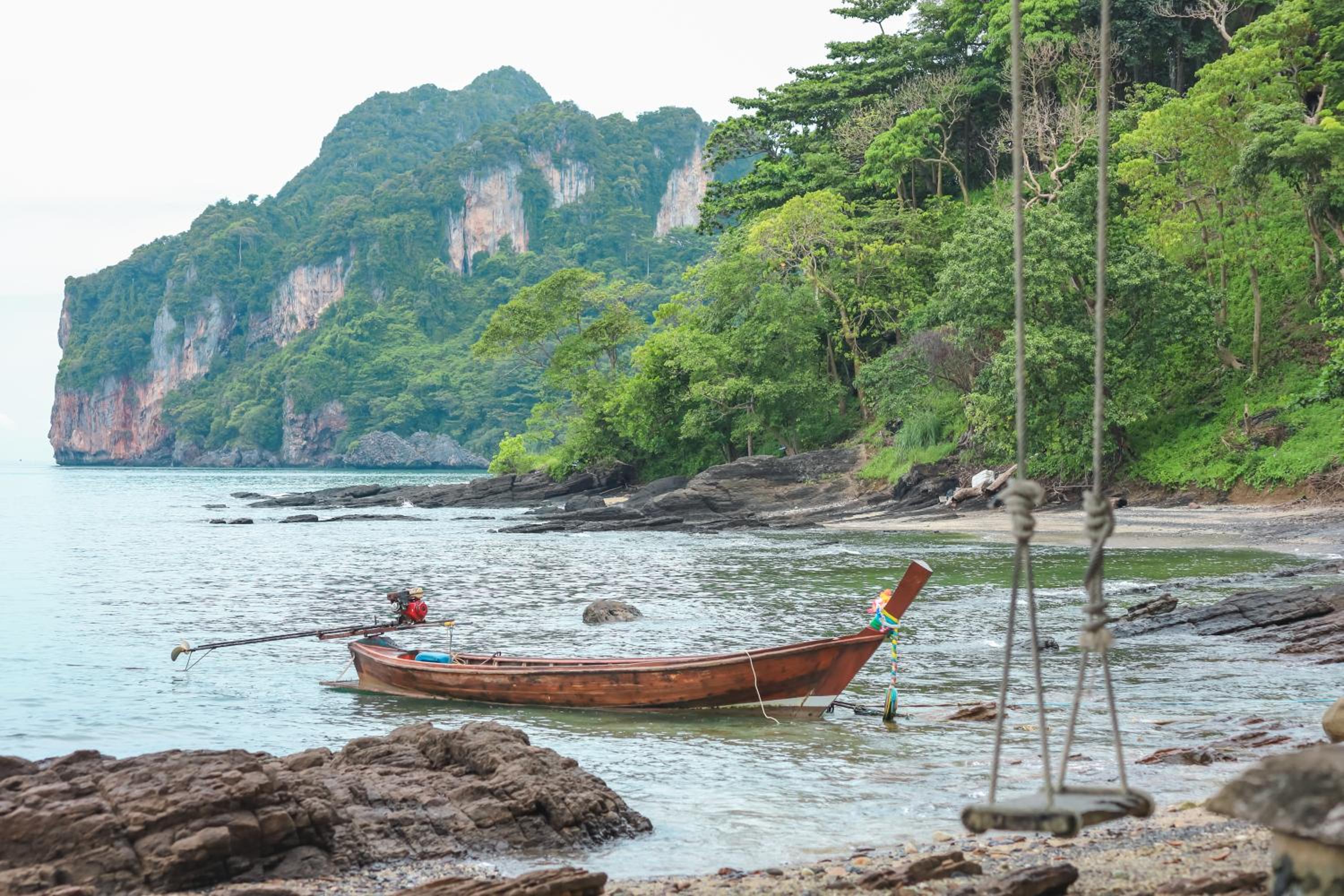 Phi Phi Sunset Bay Resort