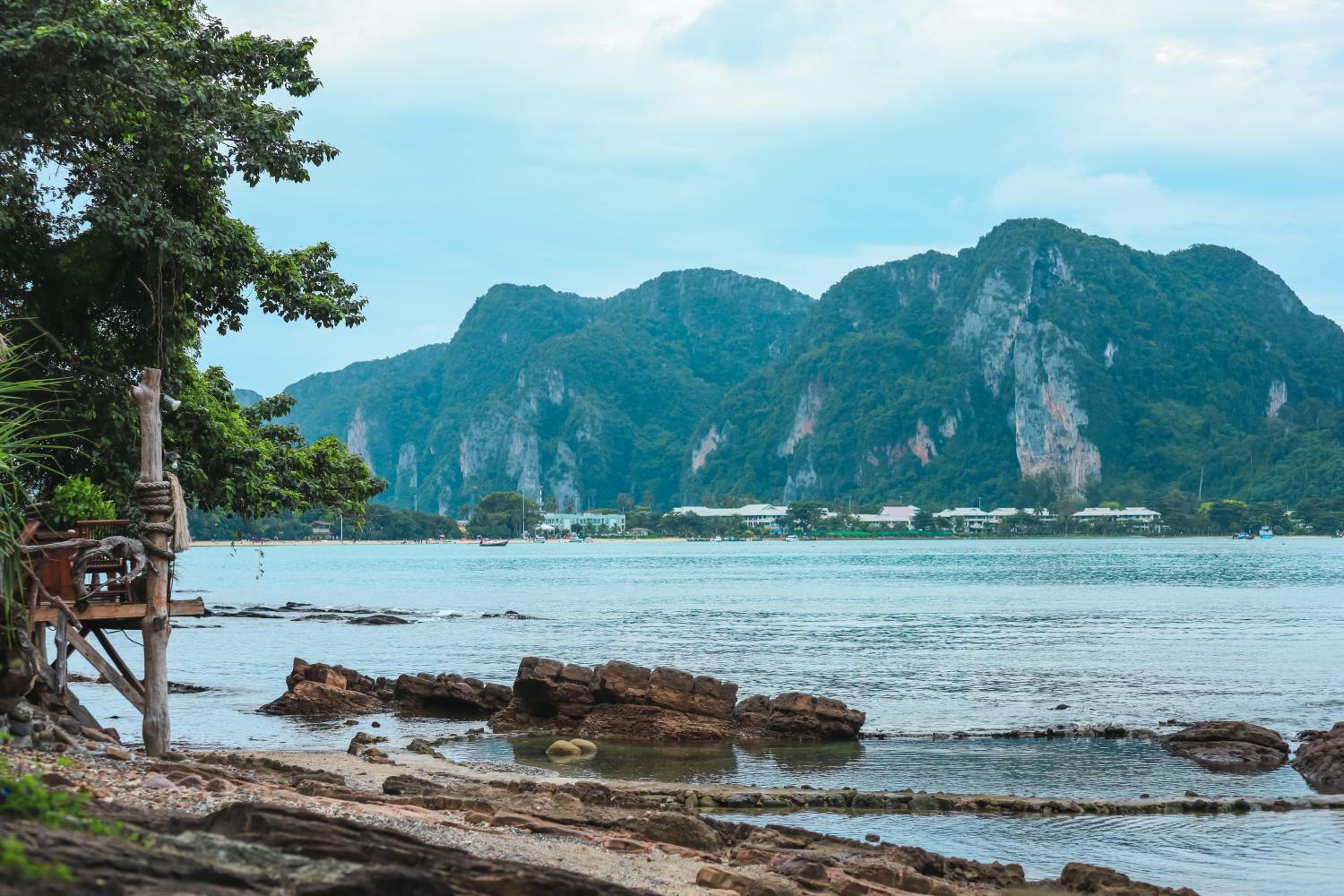 Phi Phi Sunset Bay Resort